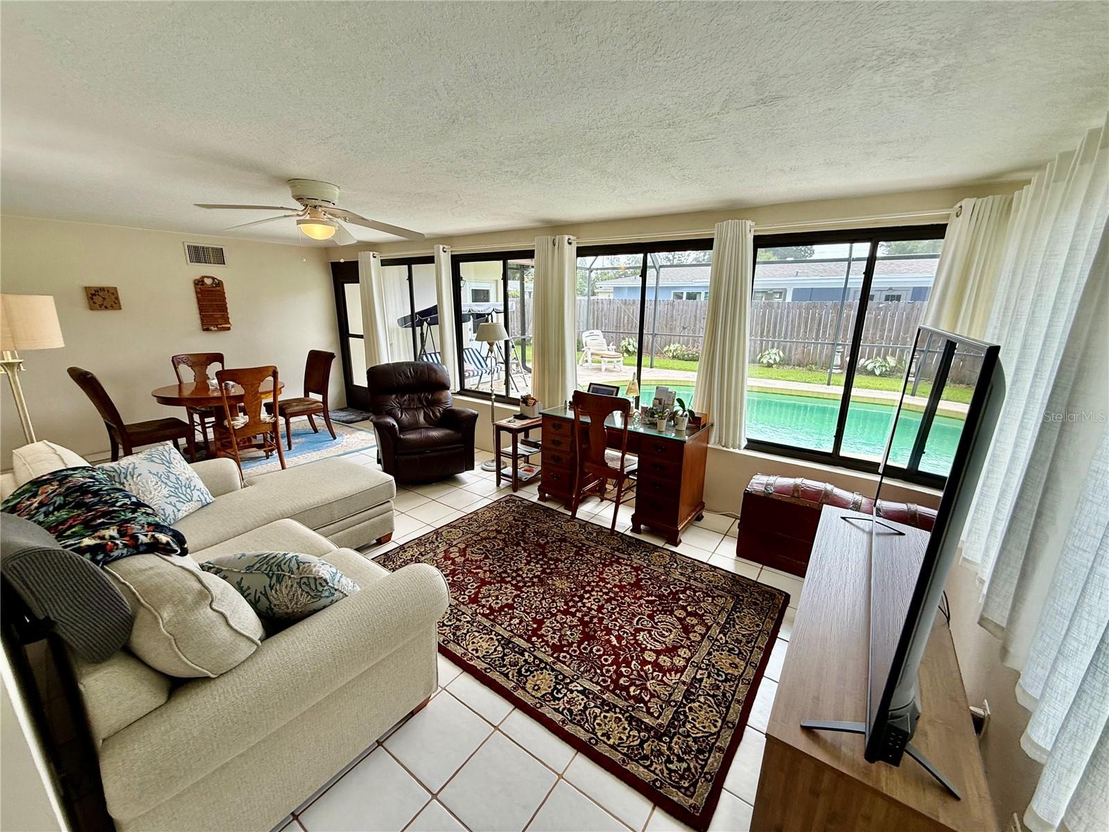1853 Paradise Ln Property Photo 23