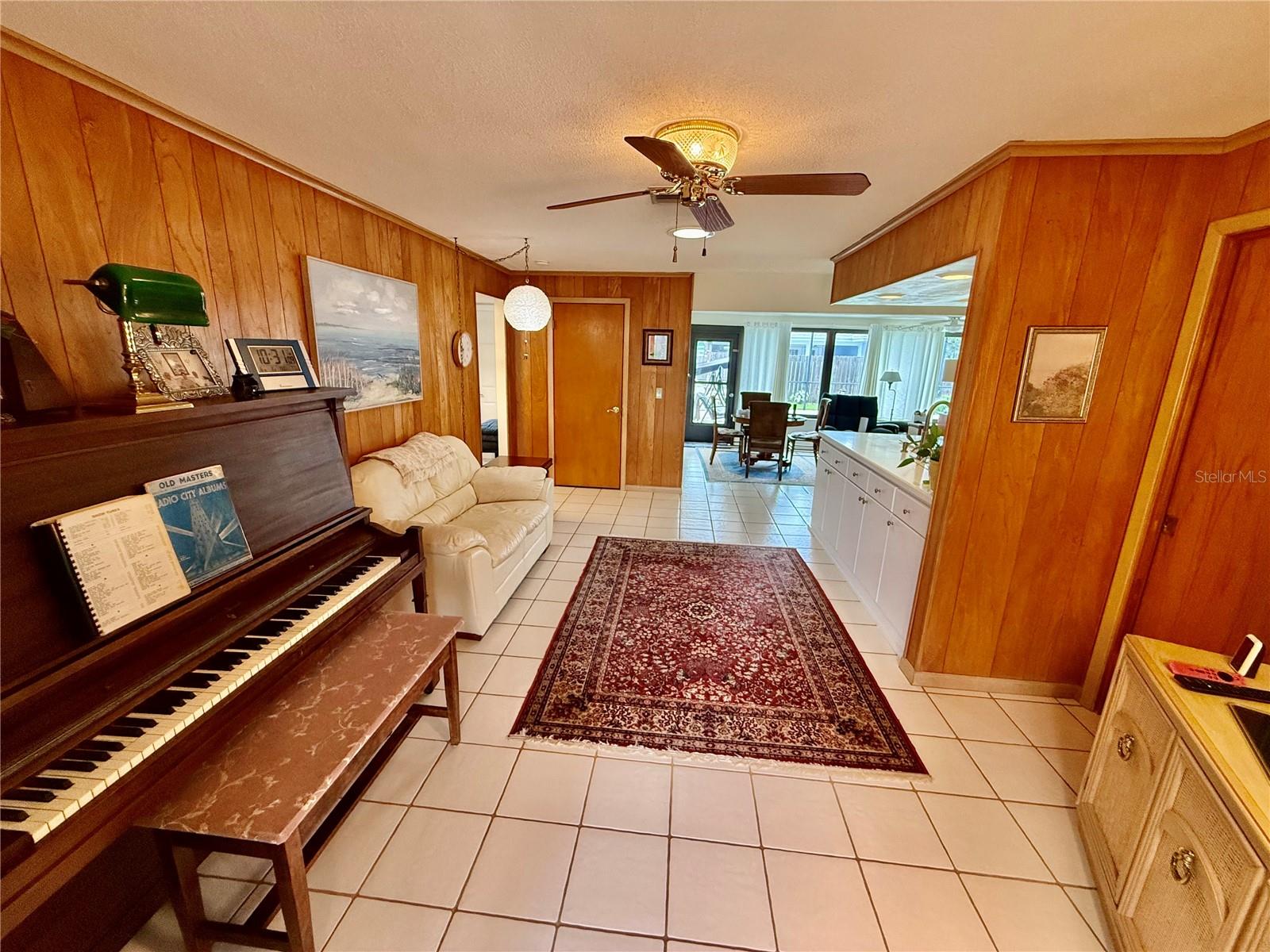1853 Paradise Ln Property Photo 29