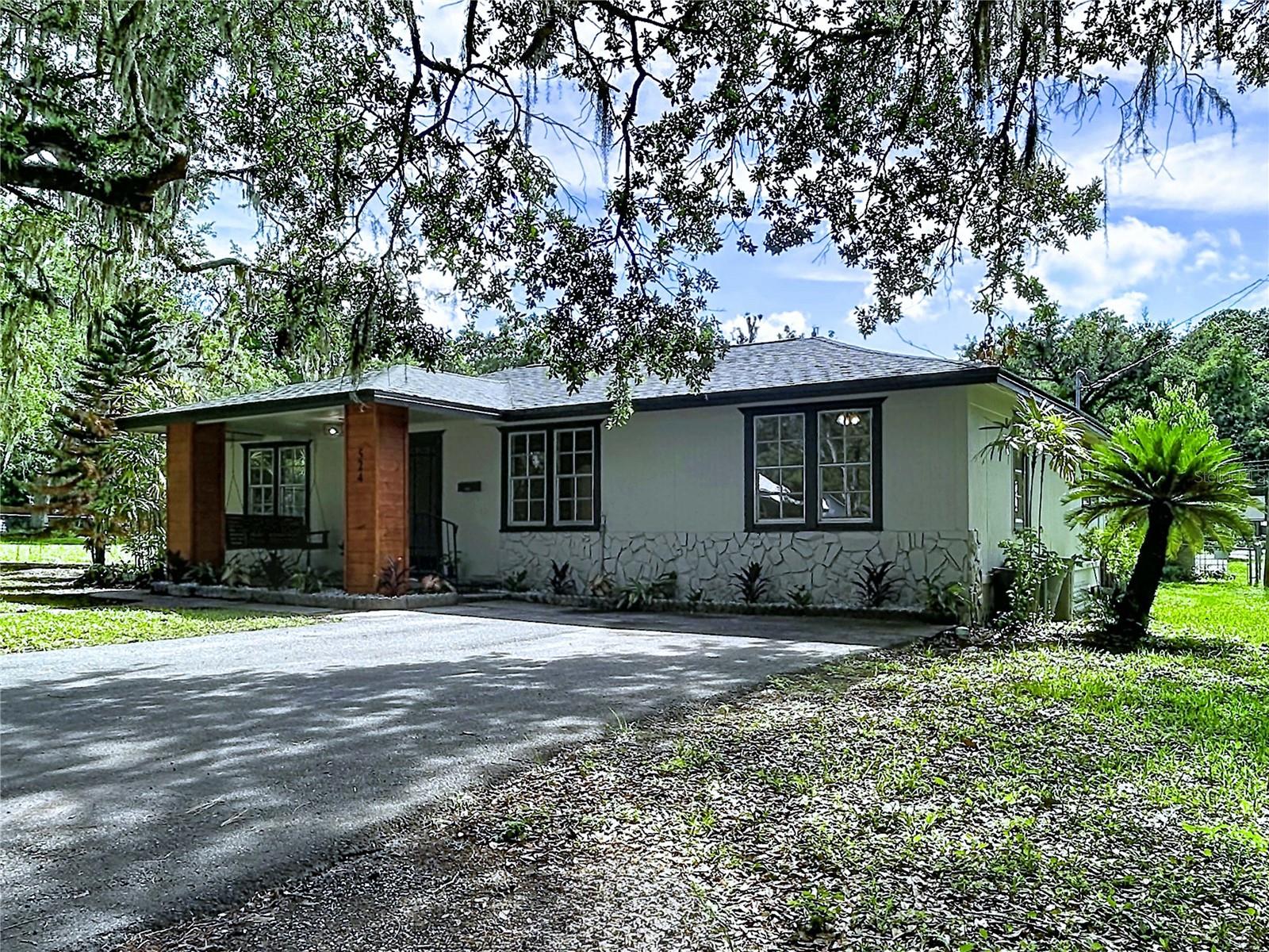 524 East Ave Property Photo 5