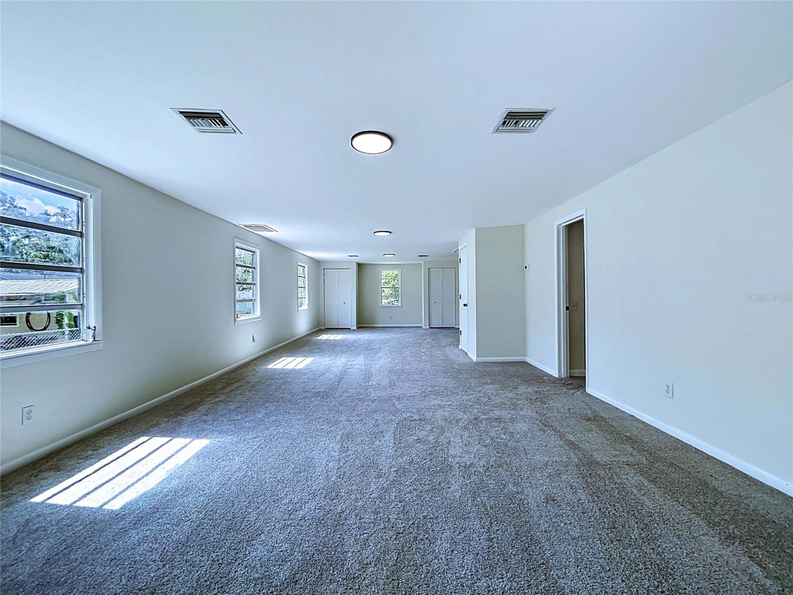 524 East Ave Property Photo 32