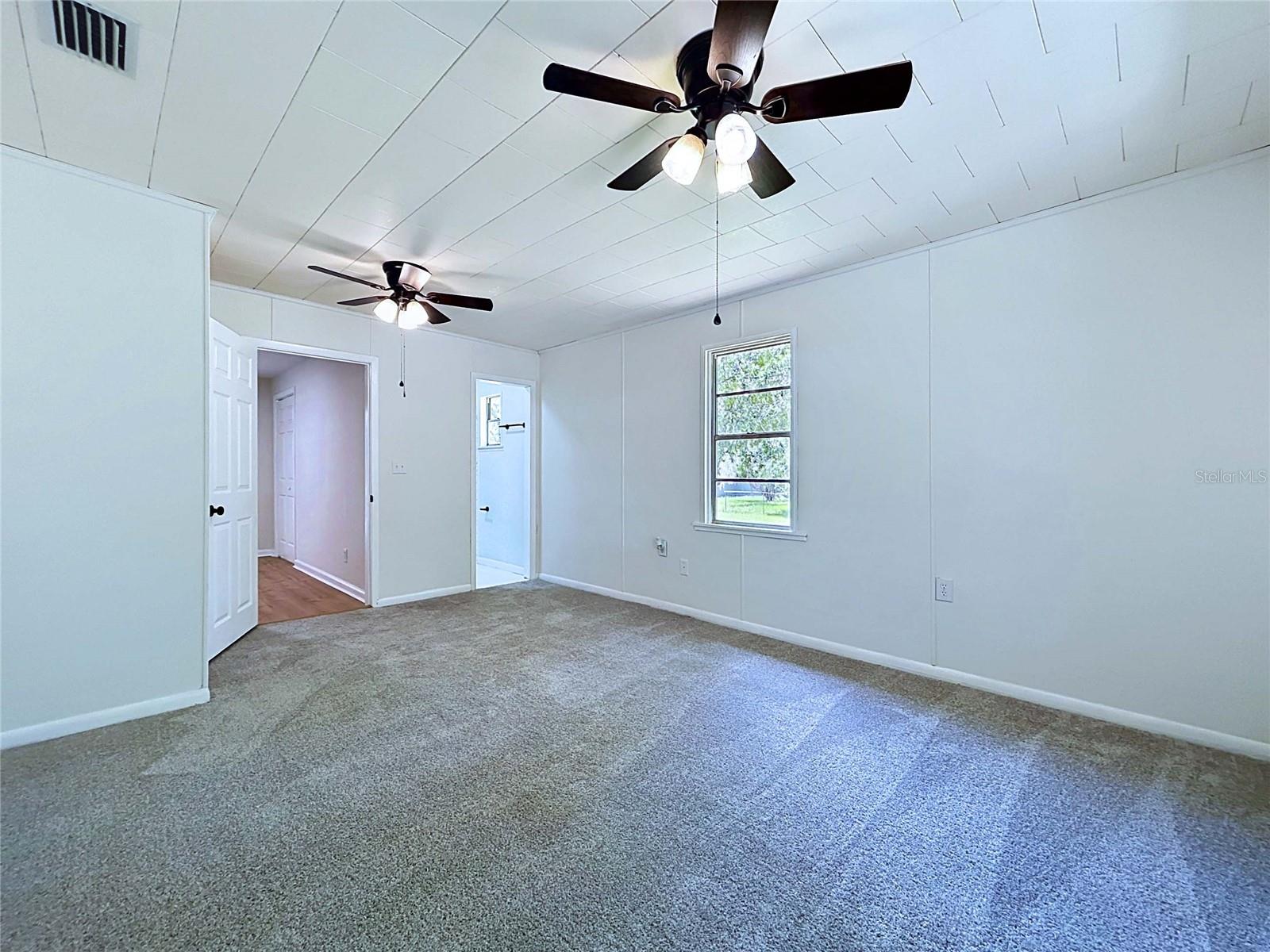 524 East Ave Property Photo 39