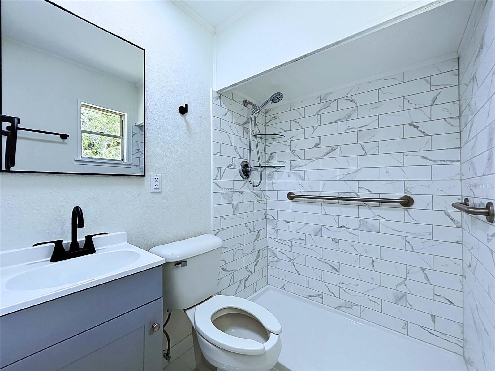 524 East Ave Property Photo 40