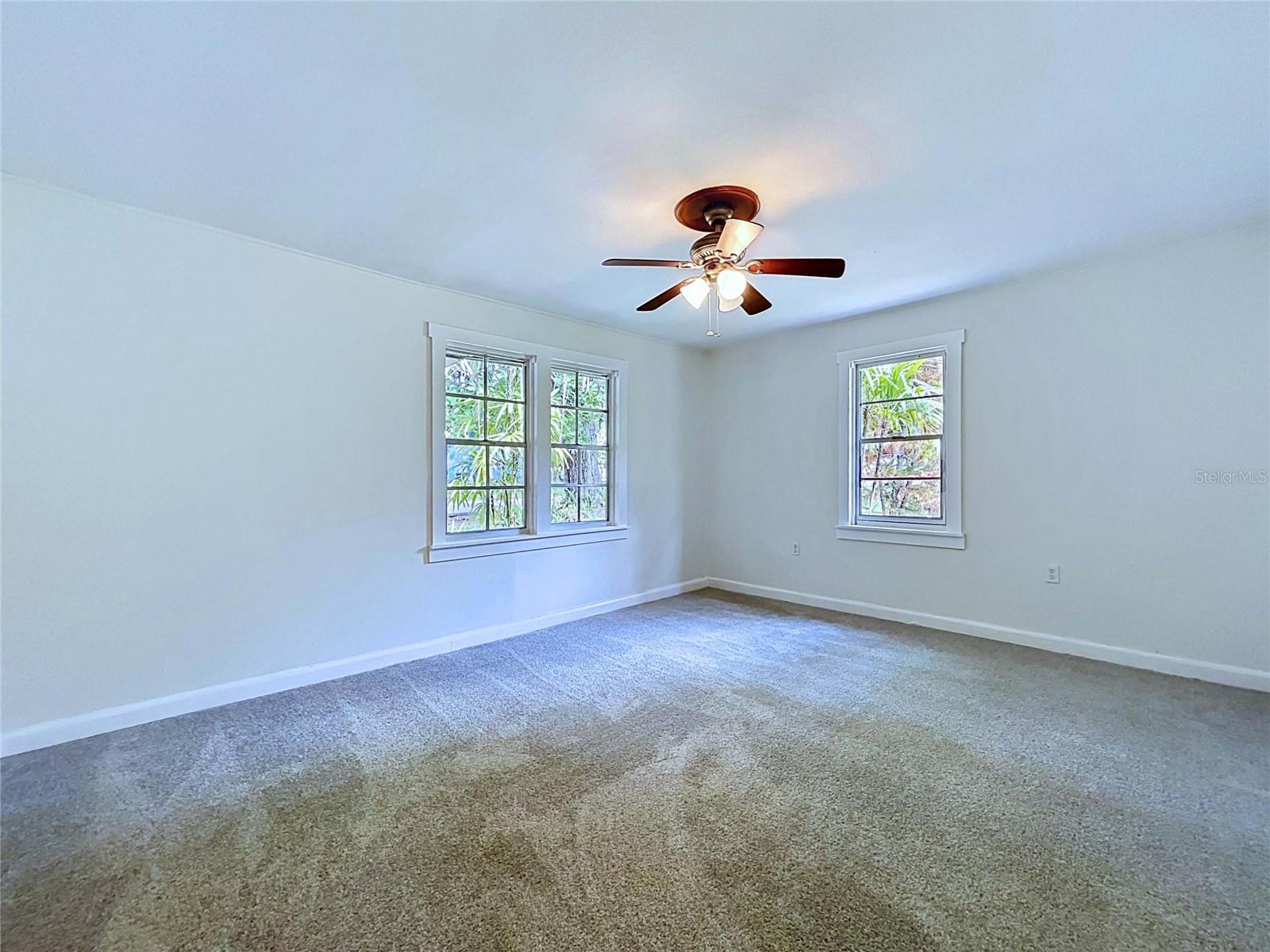 524 East Ave Property Photo 43
