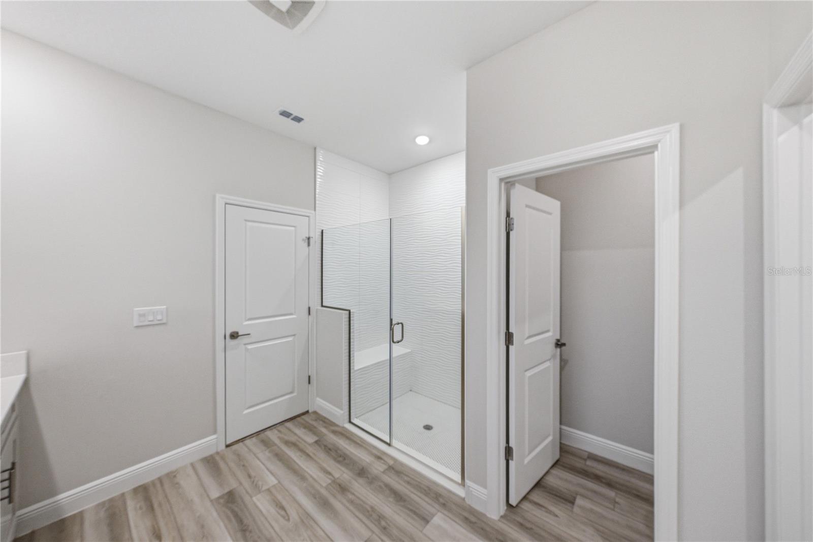 12253 Cattleside Dr Property Photo 47