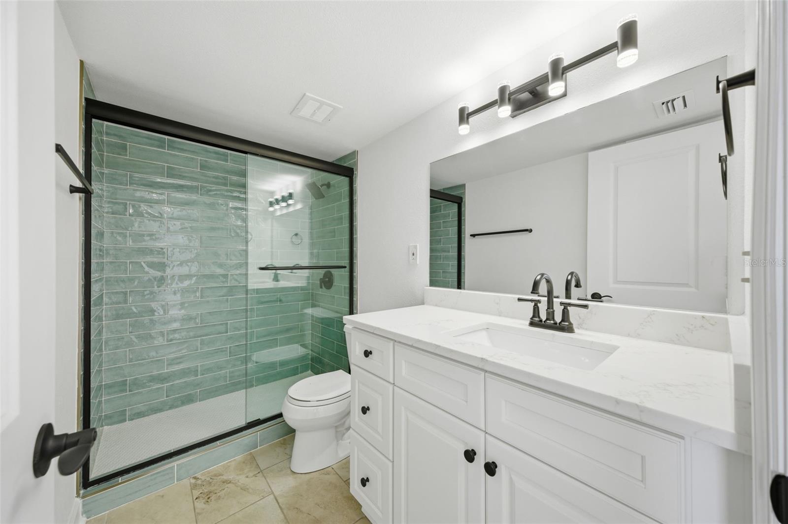 7465 Bay Island Dr S #112 Property Photo 17
