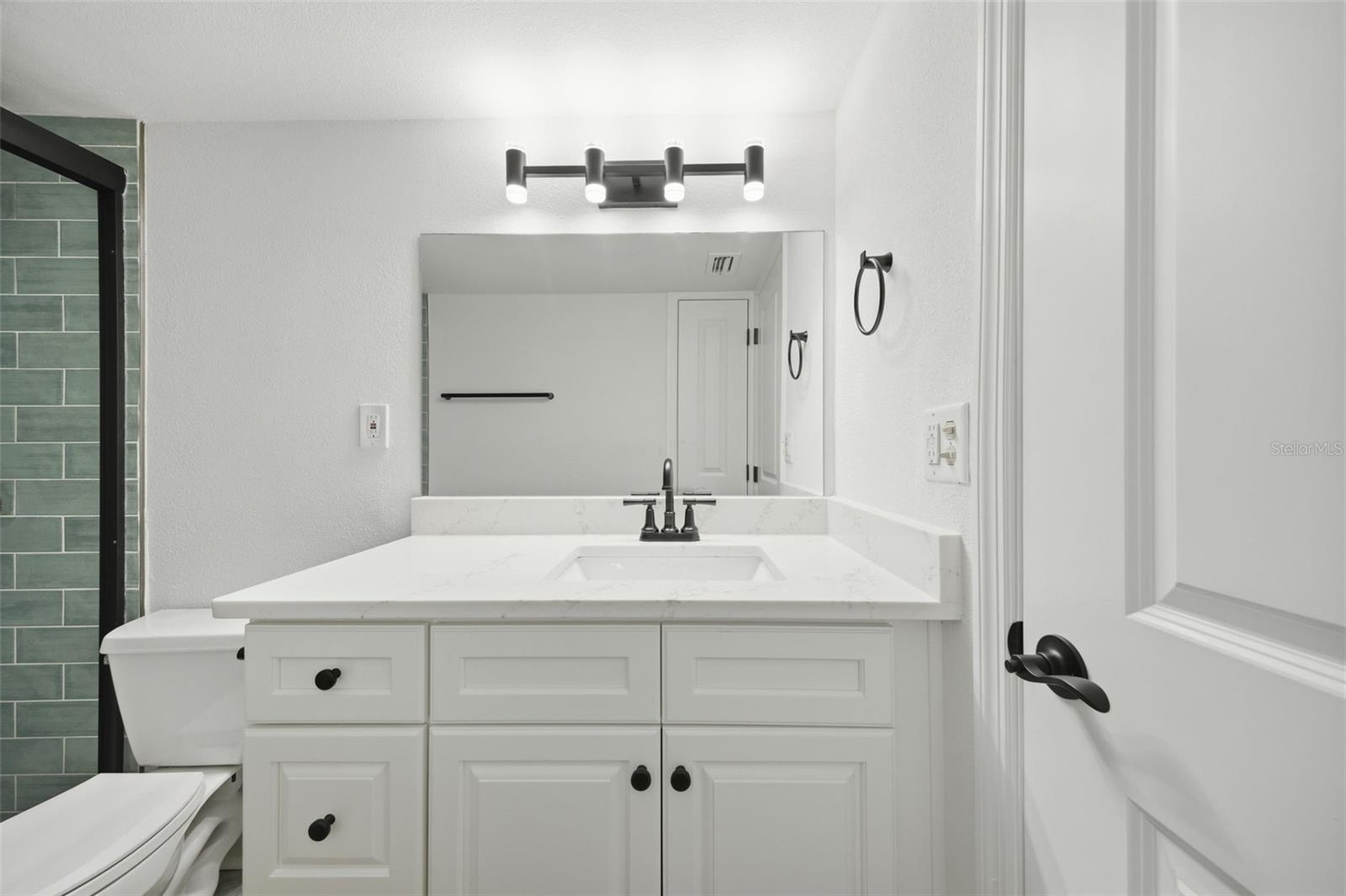 7465 Bay Island Dr S #112 Property Photo 19
