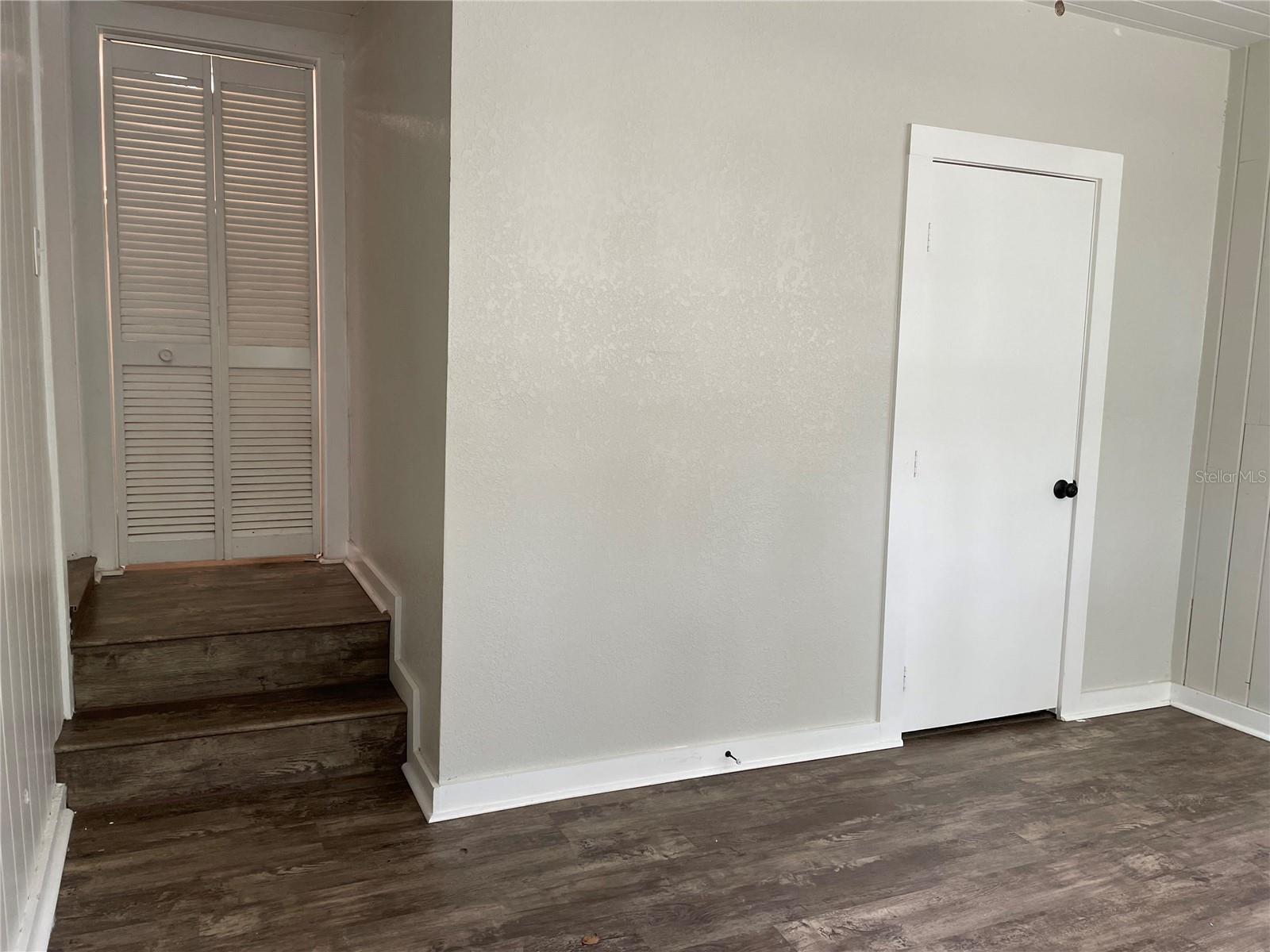 1517 E Ellicott St Property Photo 13