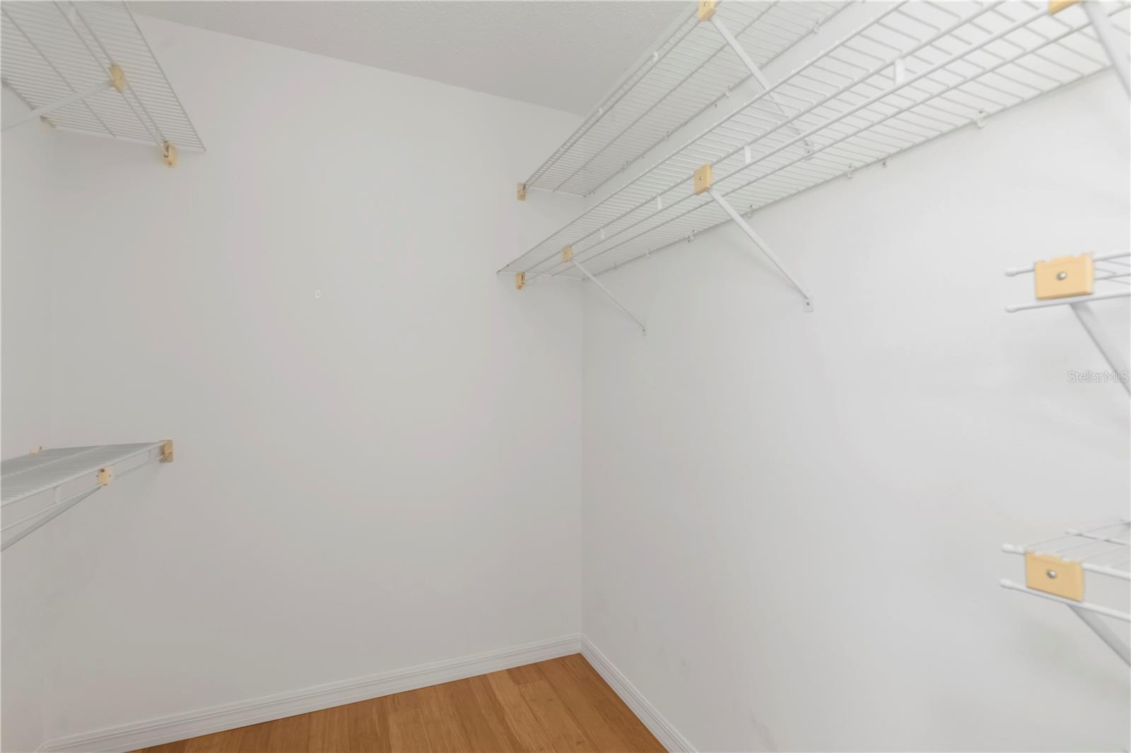 3367 Crystal Ct E #e Property Photo 15