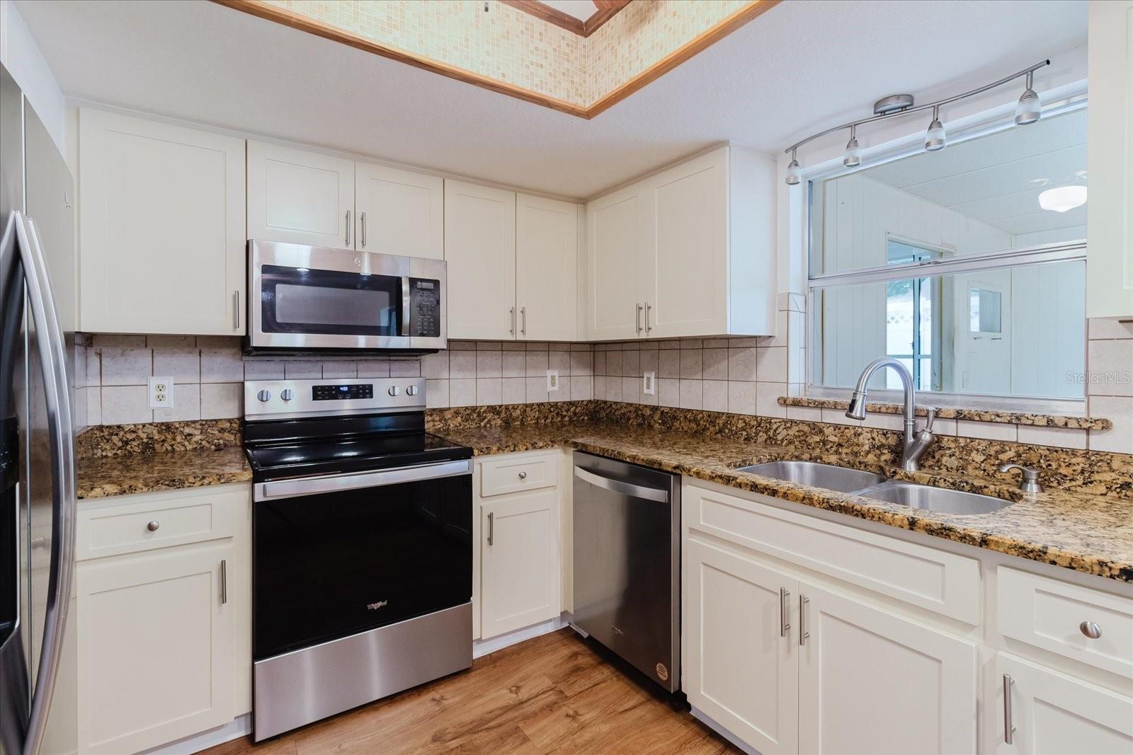 1201 Cara Dr Property Photo 27