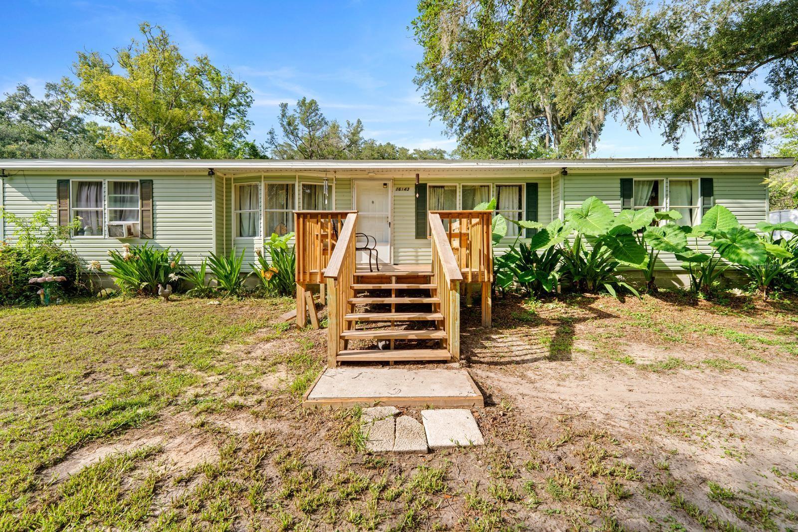 16143 Palacky St Property Photo 2