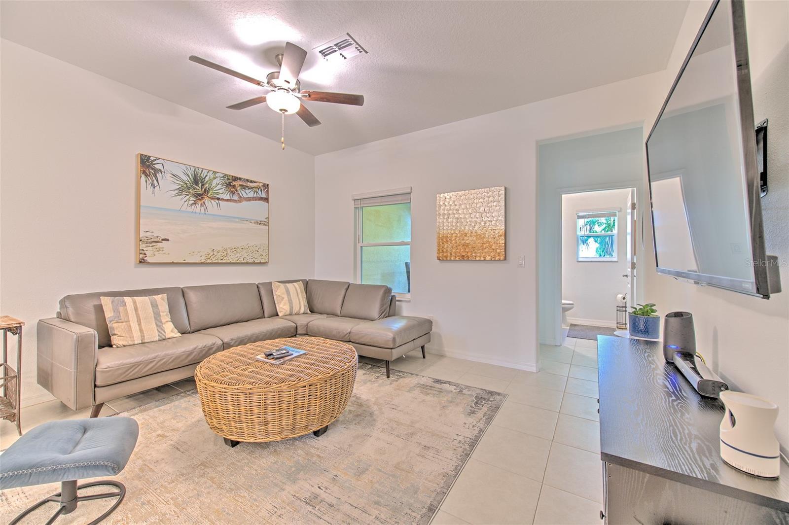 4722 Tuscan Loon Dr Property Photo 5