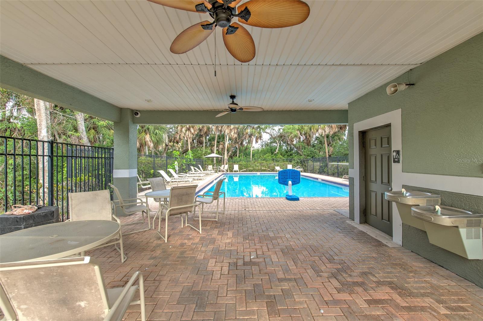 4722 Tuscan Loon Dr Property Photo 33
