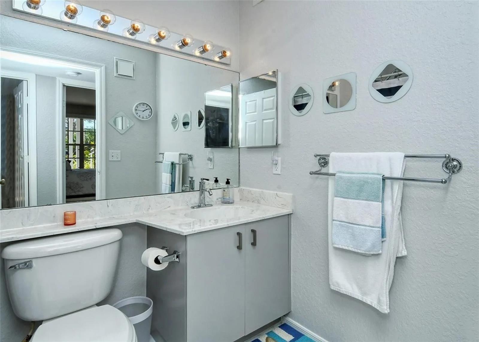 850 S Tamiami Trl #801 Property Photo 13