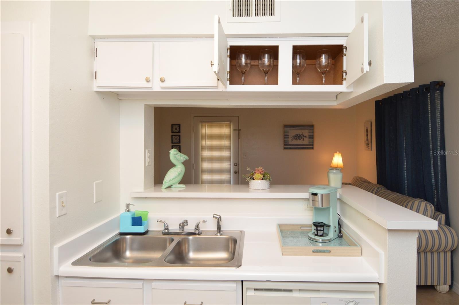 8625 Mallard Reserve Dr #101 Property Photo 7