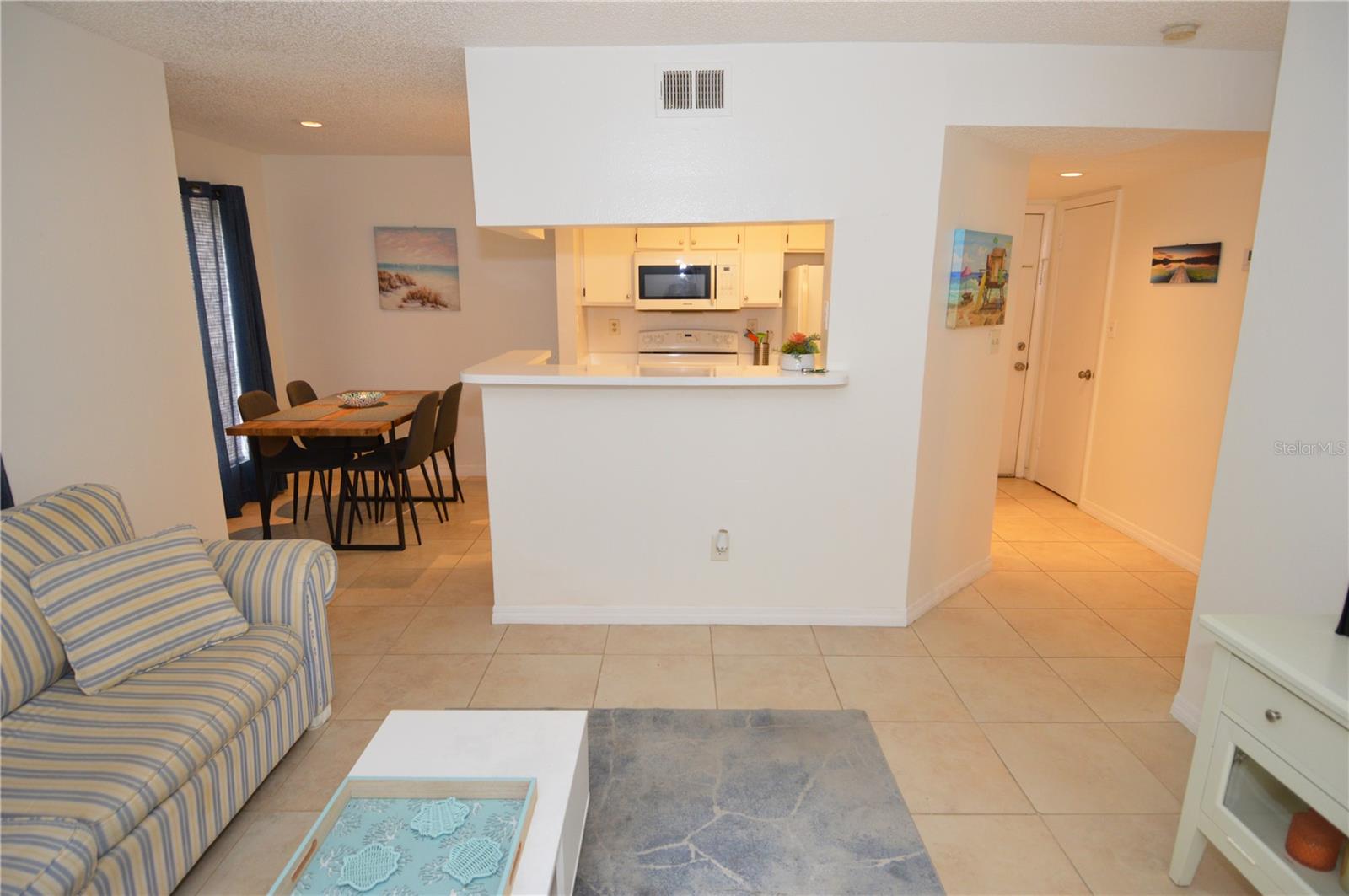 8625 Mallard Reserve Dr #101 Property Photo 8