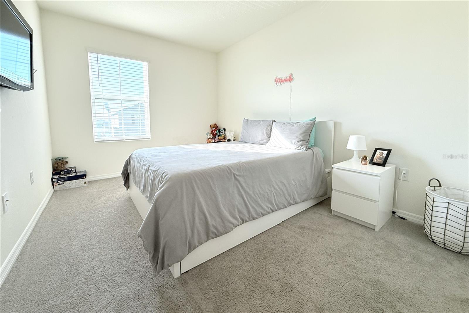 8406 Hardy Bay Loop Property Photo 14