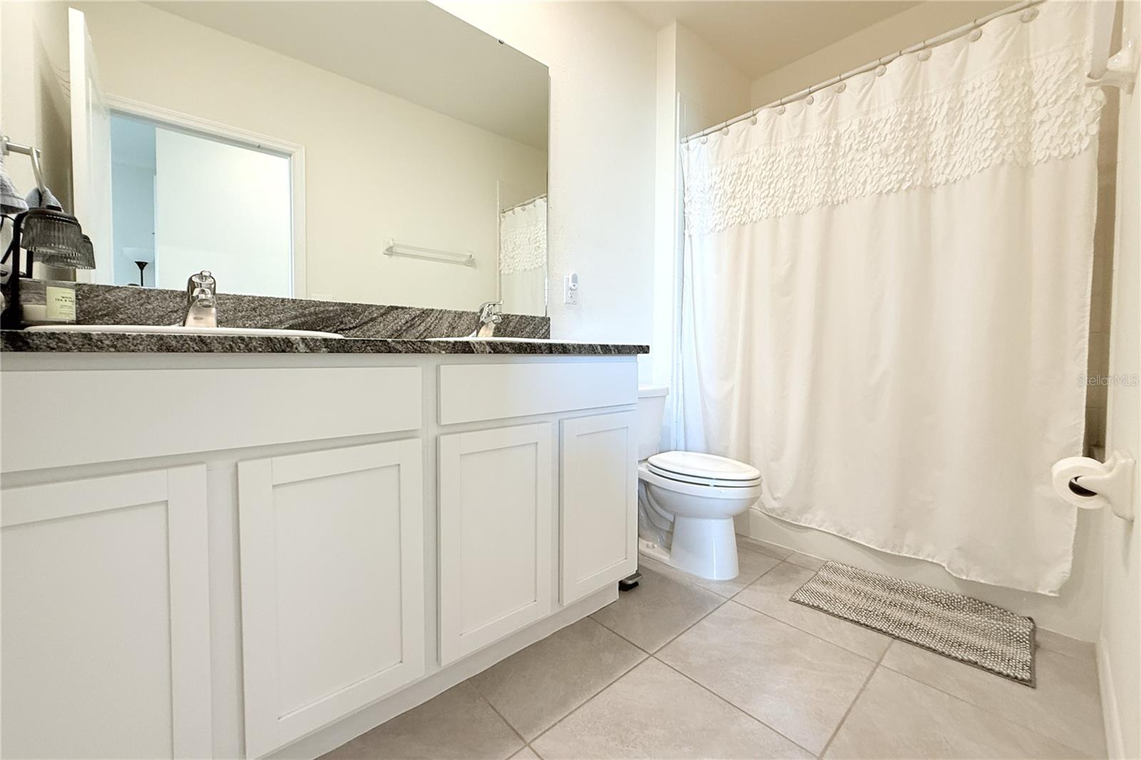 8406 Hardy Bay Loop Property Photo 18