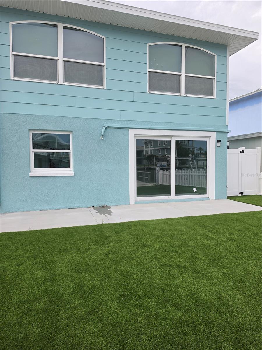 145 131 Ave E #2 Property Photo 8
