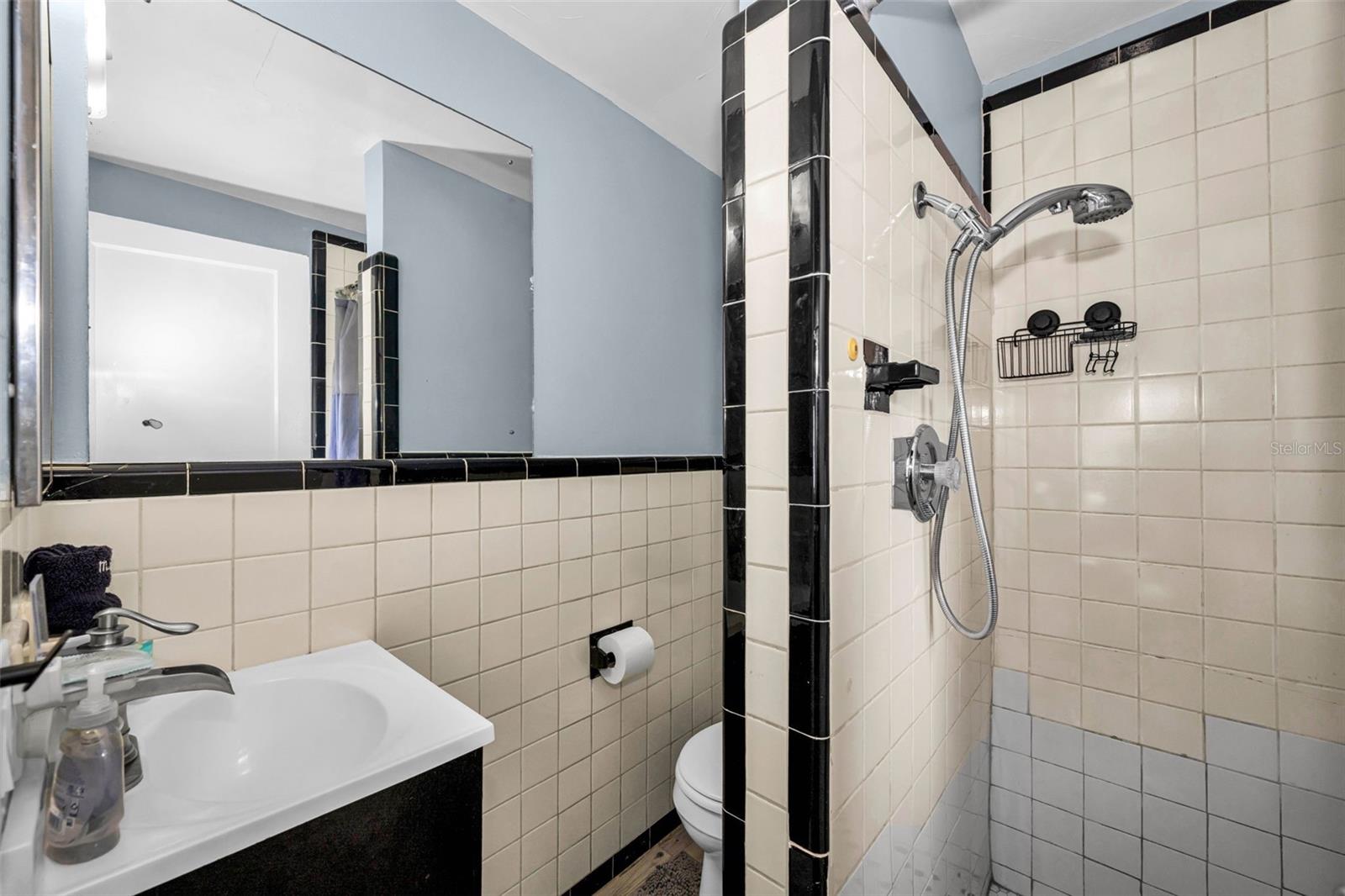 483 E Shore Dr #a4 Property Photo 26
