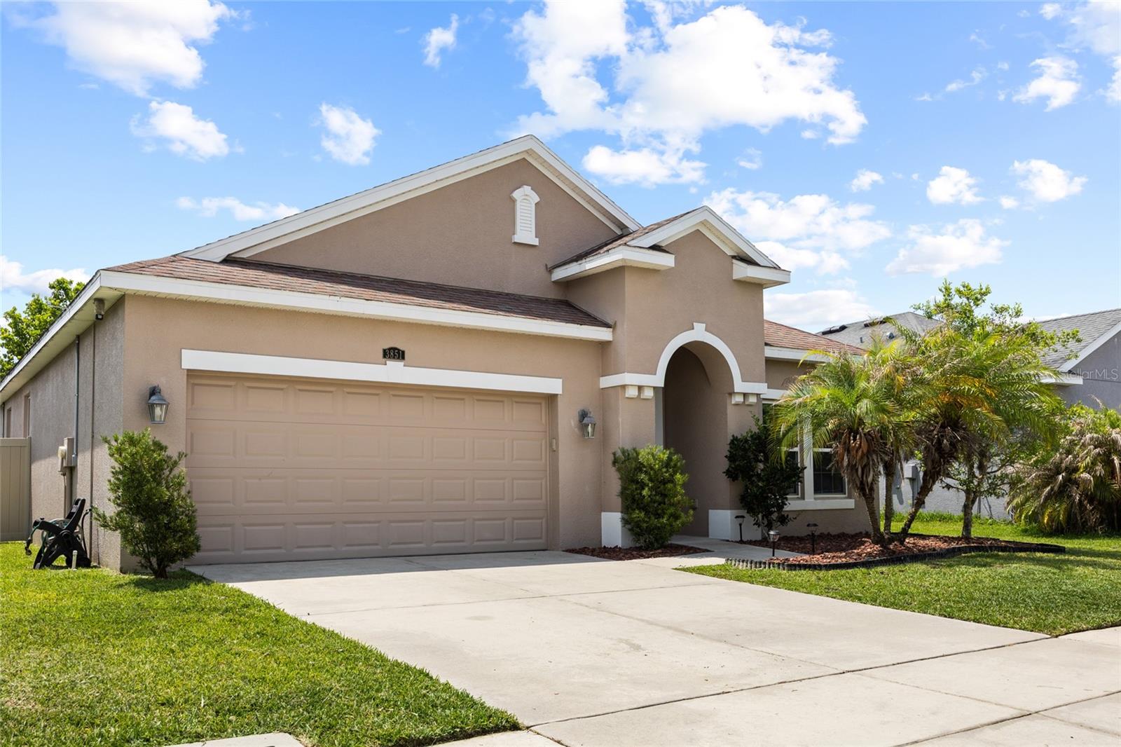 3851 Pacente Loop Property Photo 3