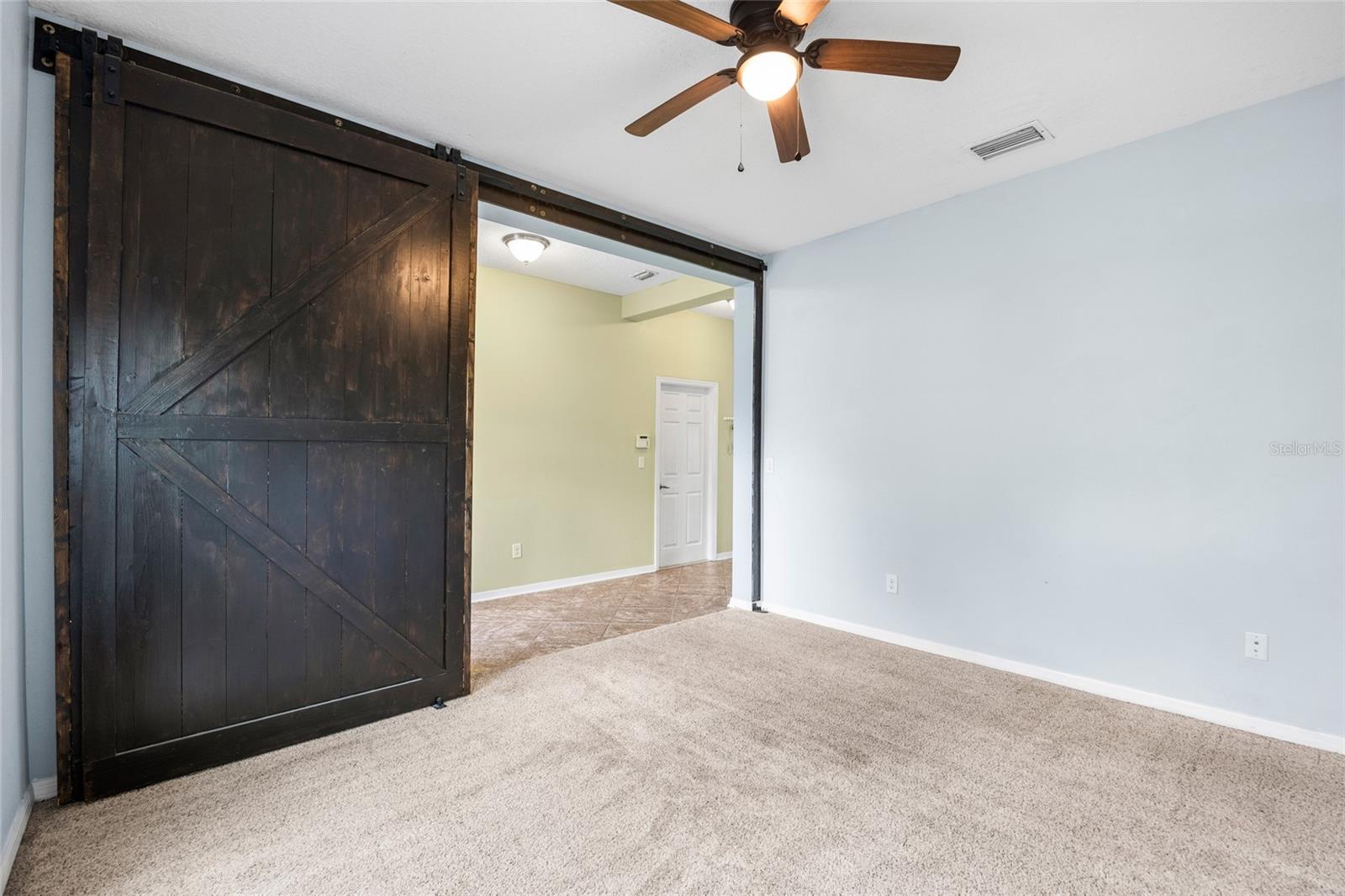3851 Pacente Loop Property Photo 6