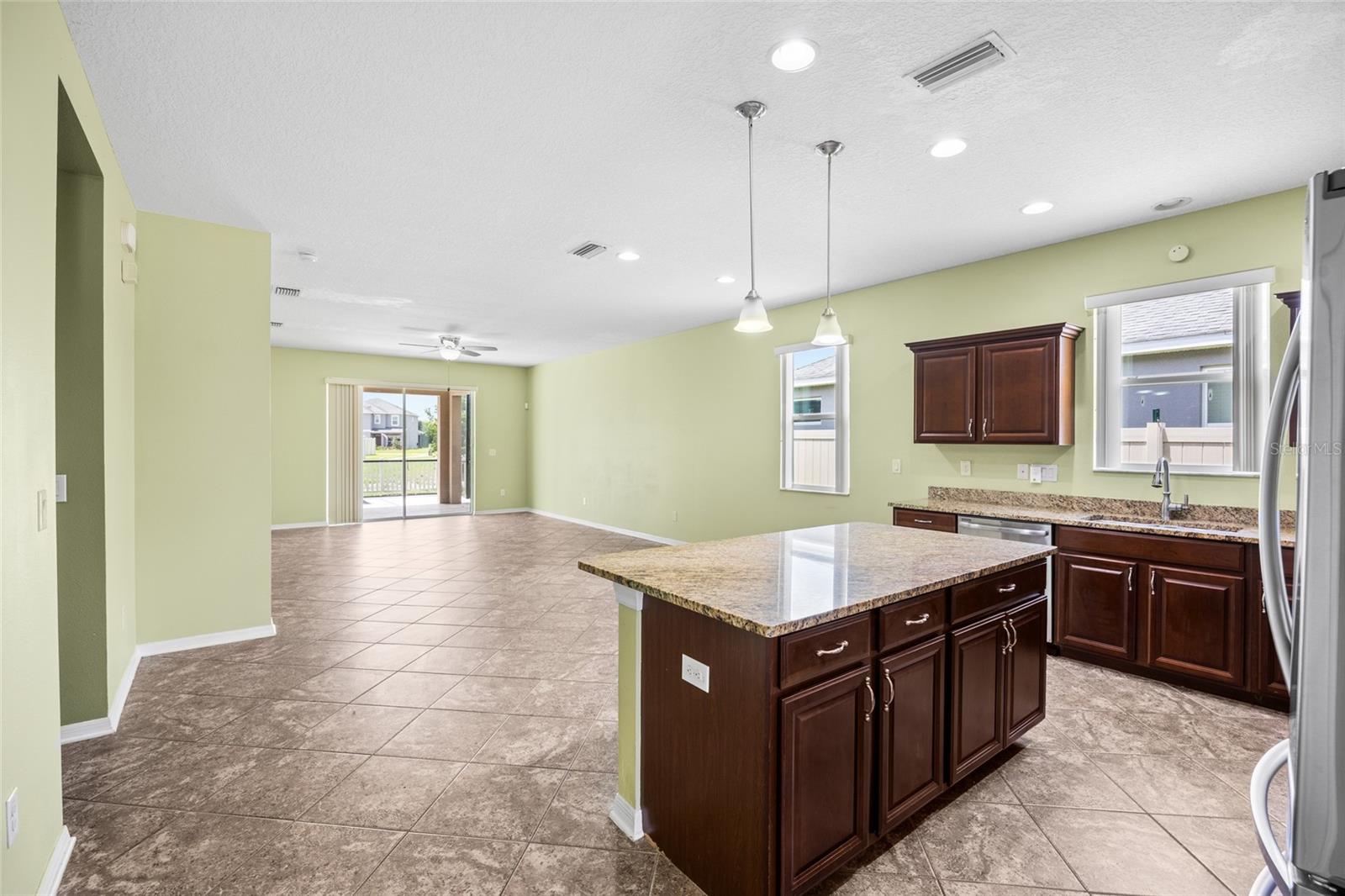 3851 Pacente Loop Property Photo 9