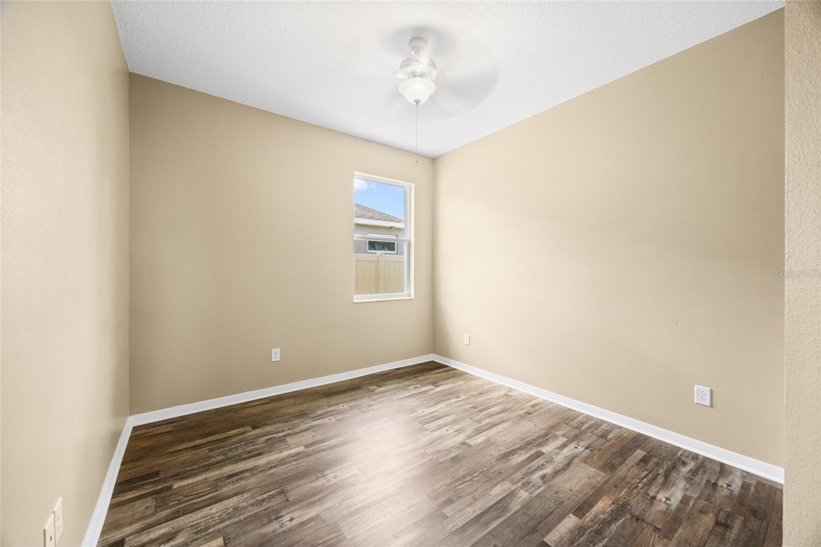 3851 Pacente Loop Property Photo 25