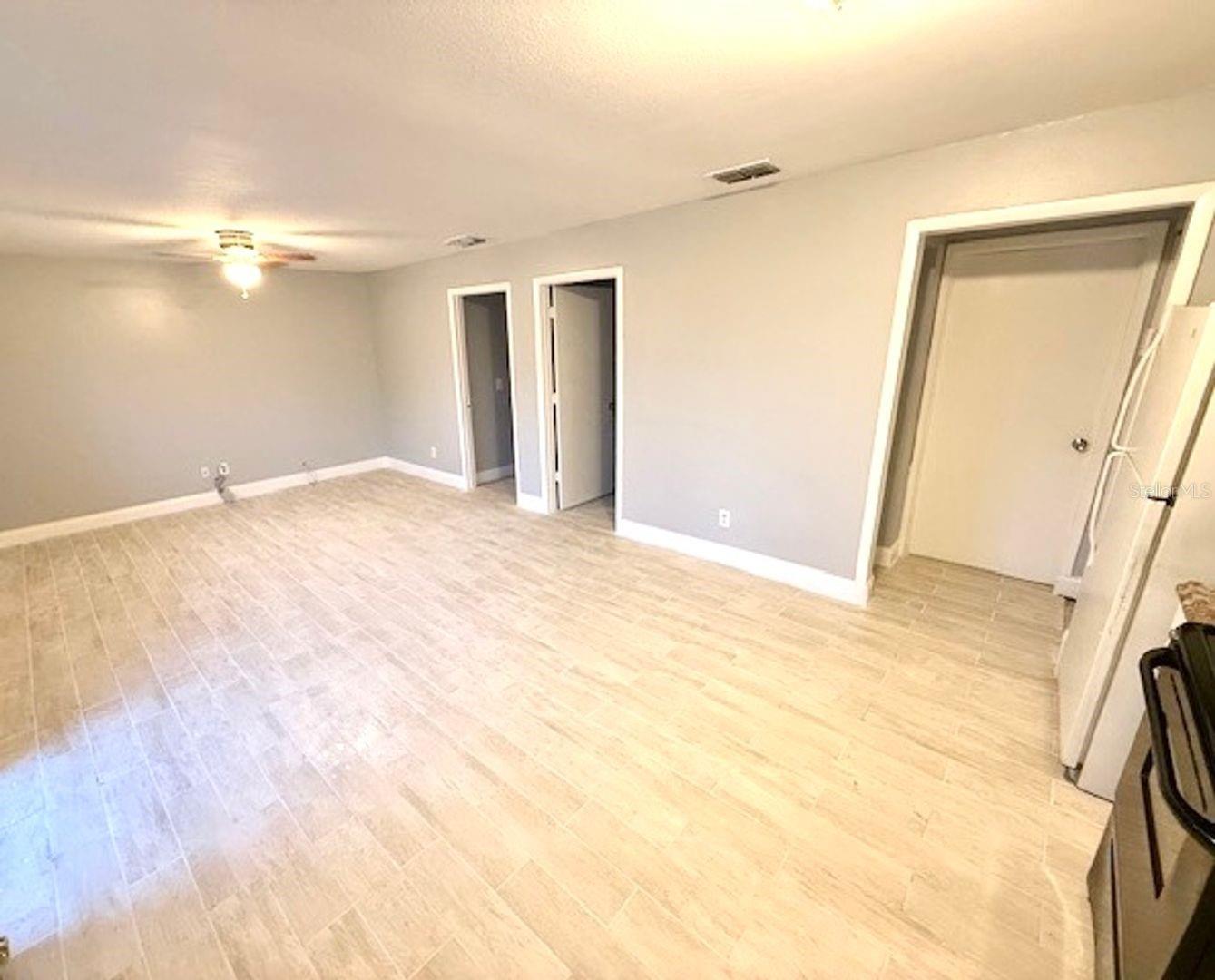 5228 Cherry Ave #b Property Photo 5