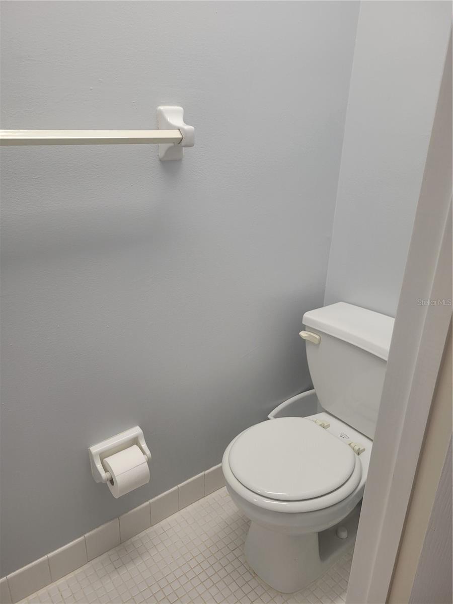9950 62nd Ter N #417 Property Photo 14