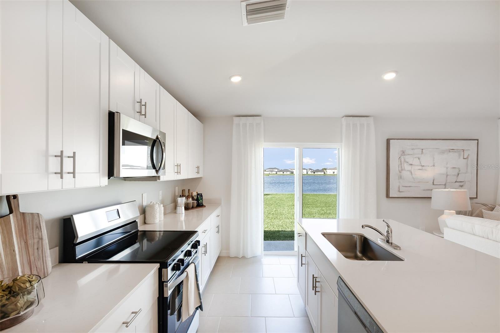 3534 Ambersweet Xing Property Photo 8