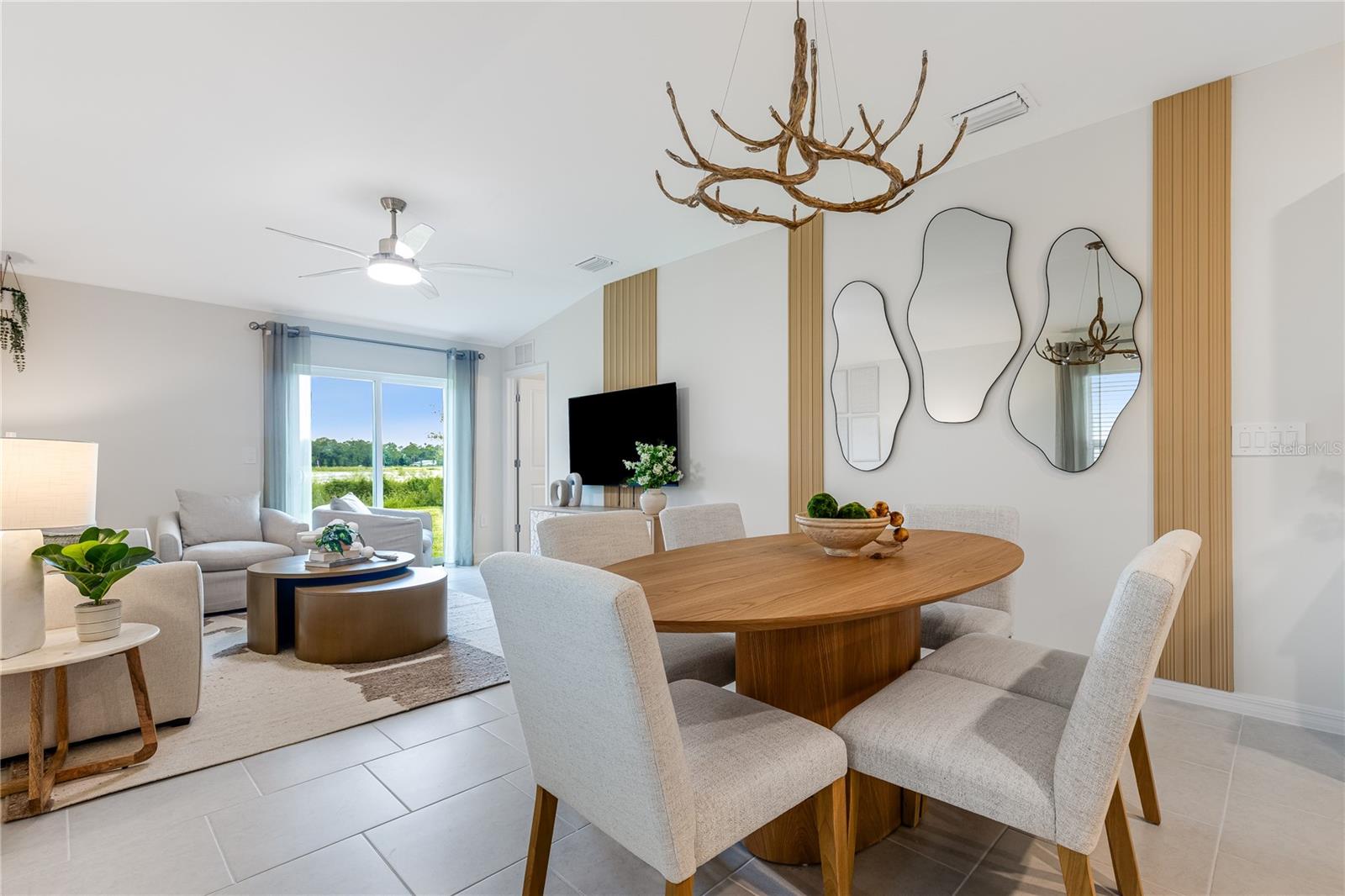 3534 Ambersweet Xing Property Photo 18