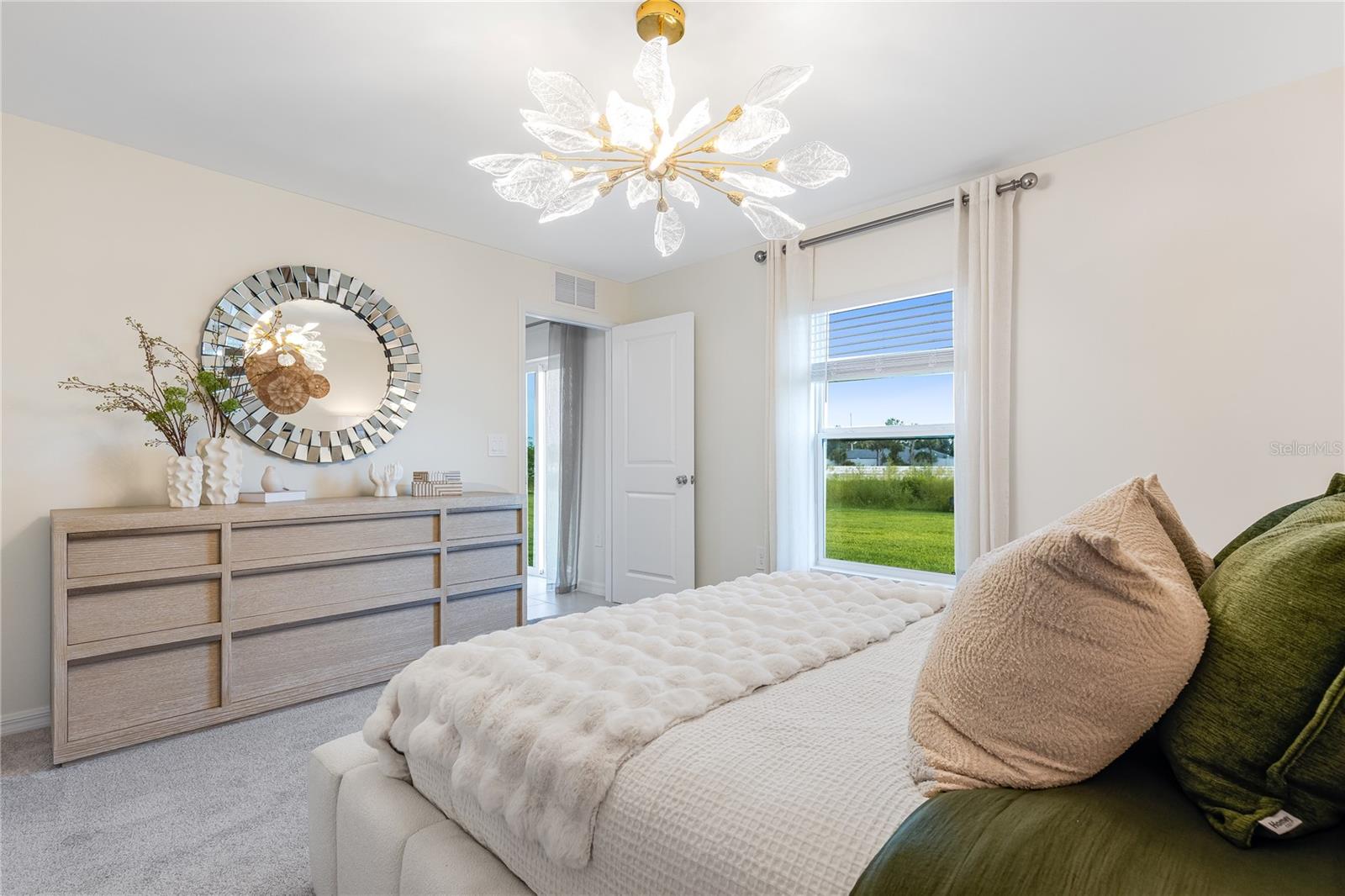 3534 Ambersweet Xing Property Photo 22
