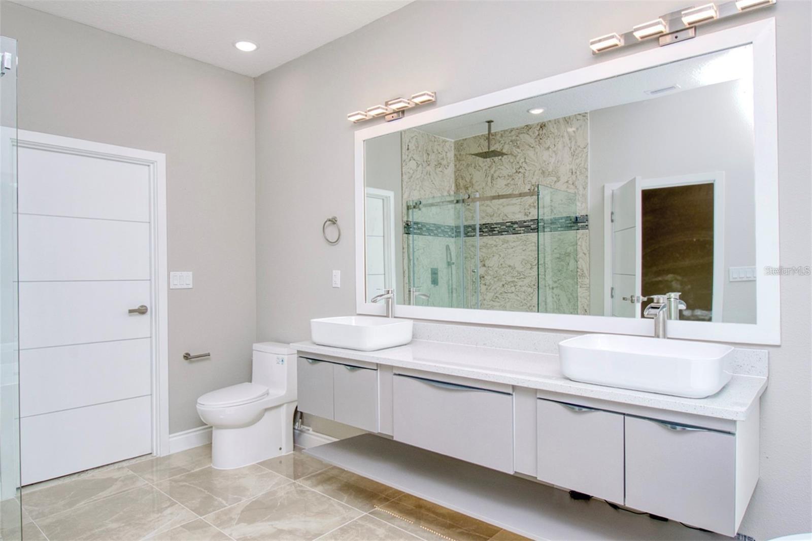 1815 Brentwood Ct Property Photo 30
