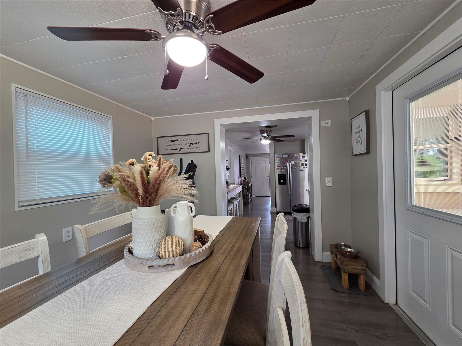 4834 Gaslight Ave Property Photo 11