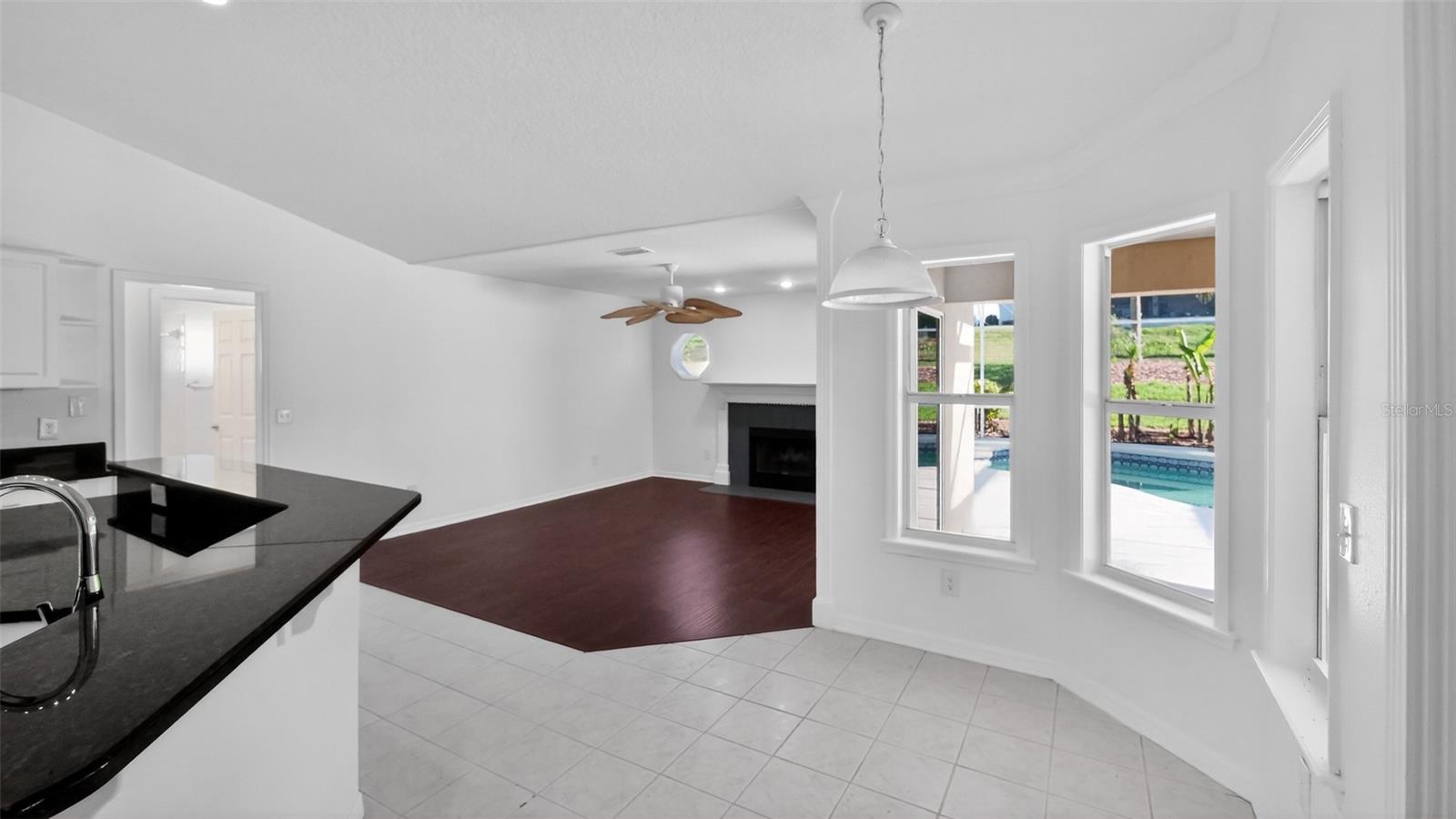 3325 Indian Trl Property Photo 5