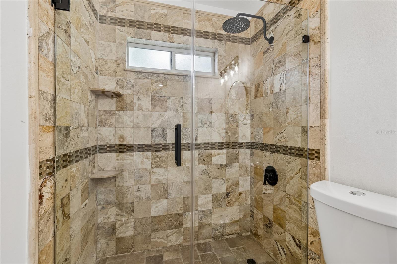 3041 Beaver Pond Trl Property Photo 20