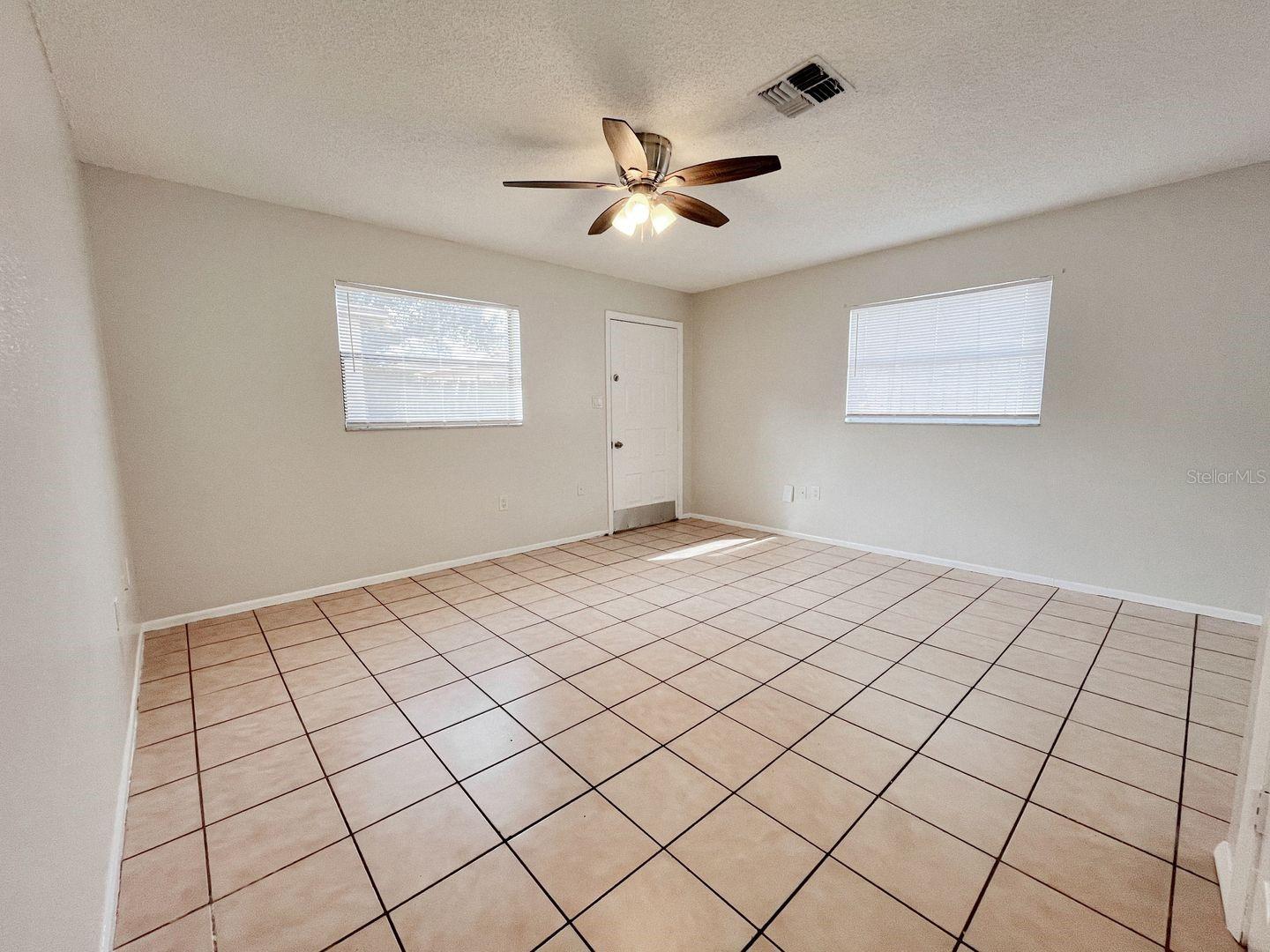 5723 Silver Spur Dr Property Photo 10