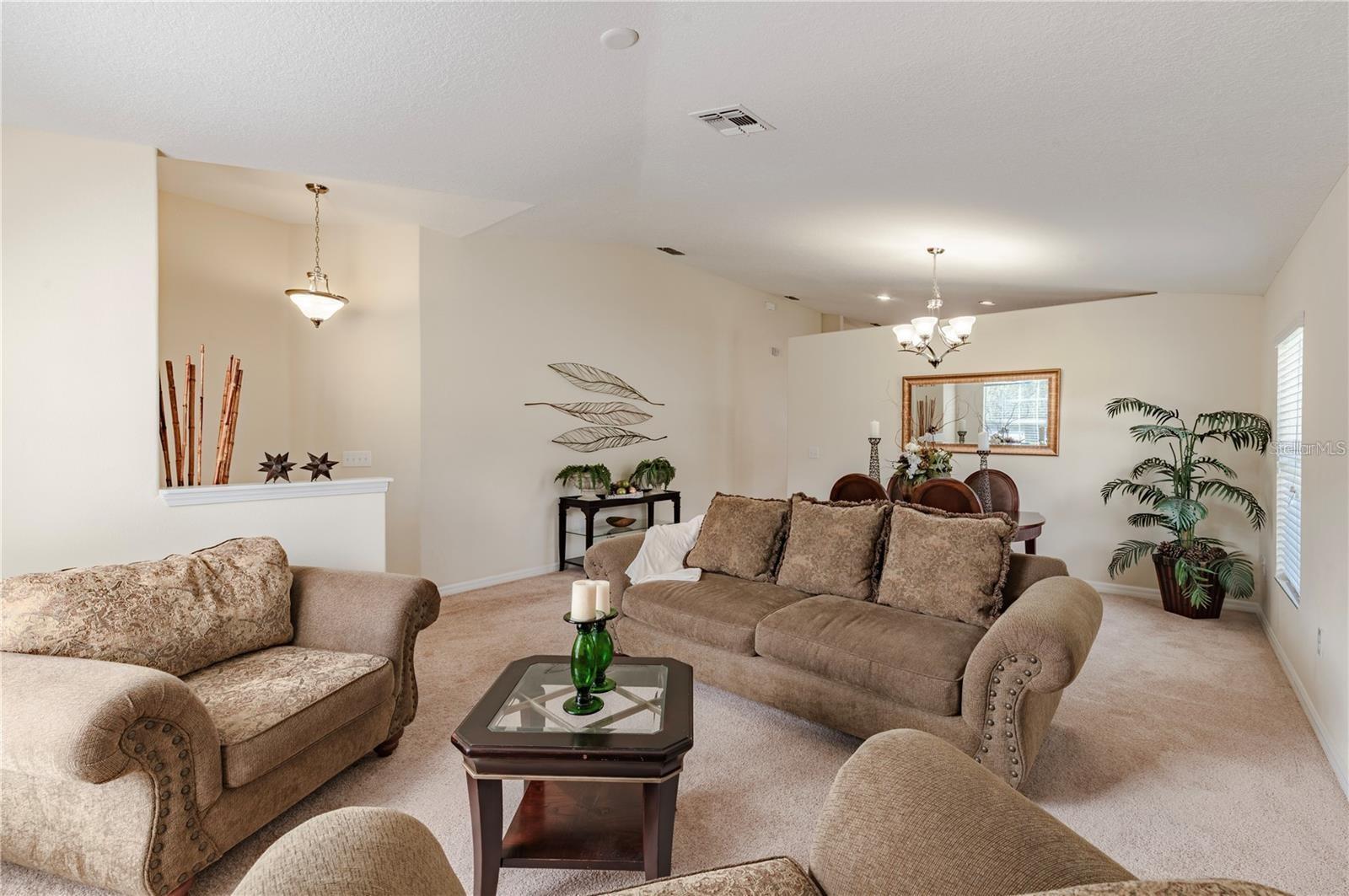 12116 Echo Basin Cv Property Photo 6