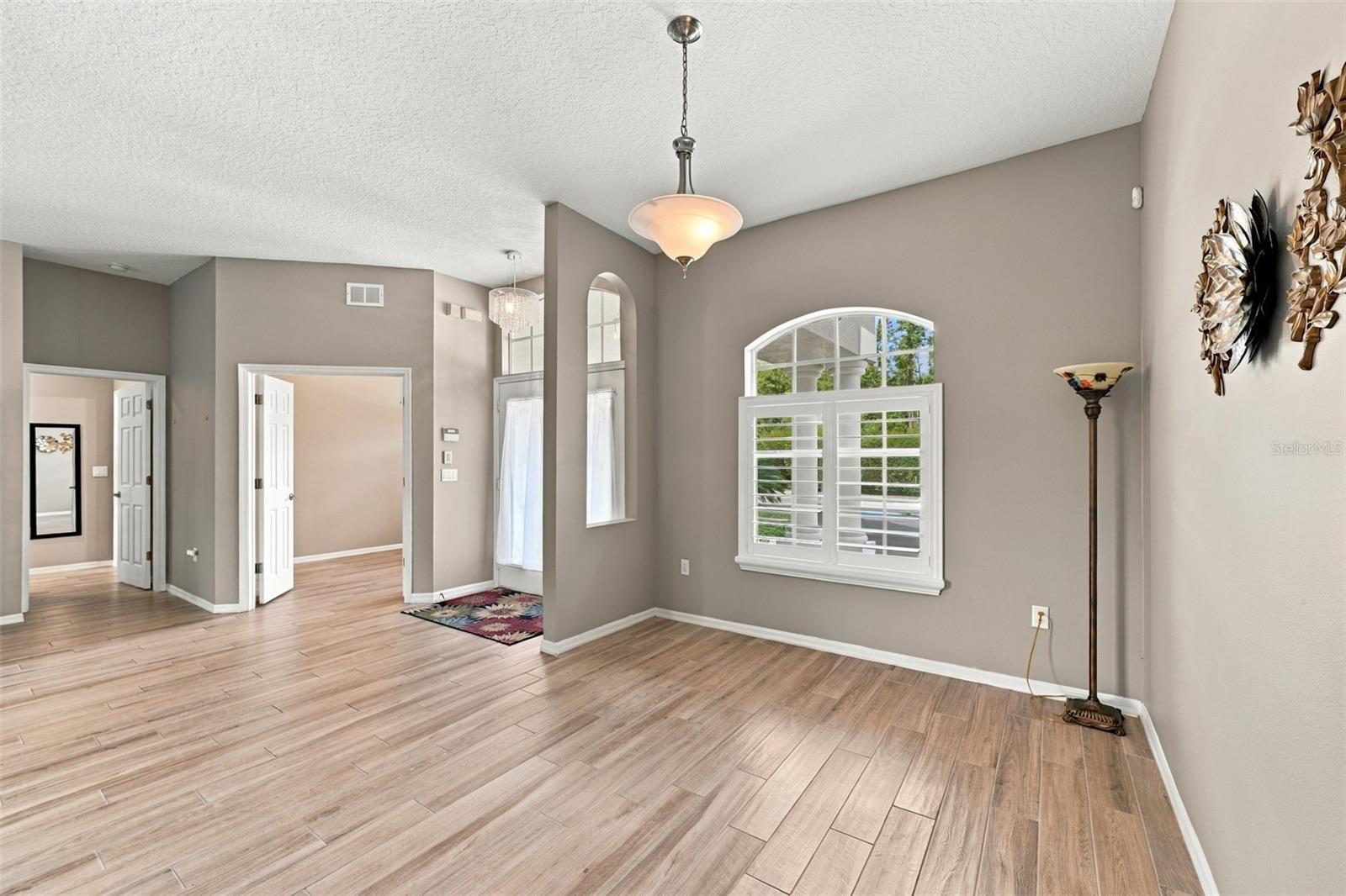 7521 Melogold Cir Property Photo 8