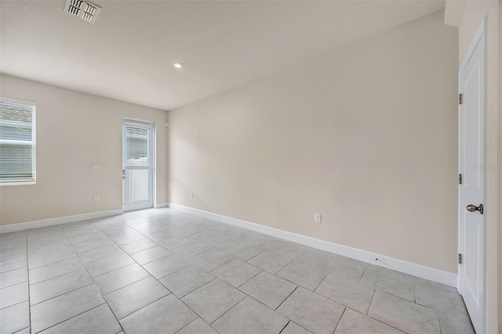 14478 Promenade Property Photo 15