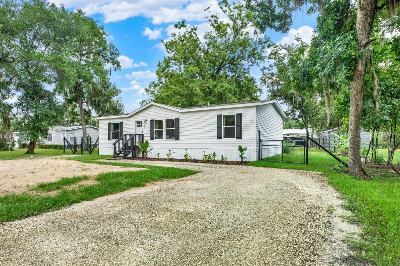 2845 N Lakefront Dr Property Photo 23
