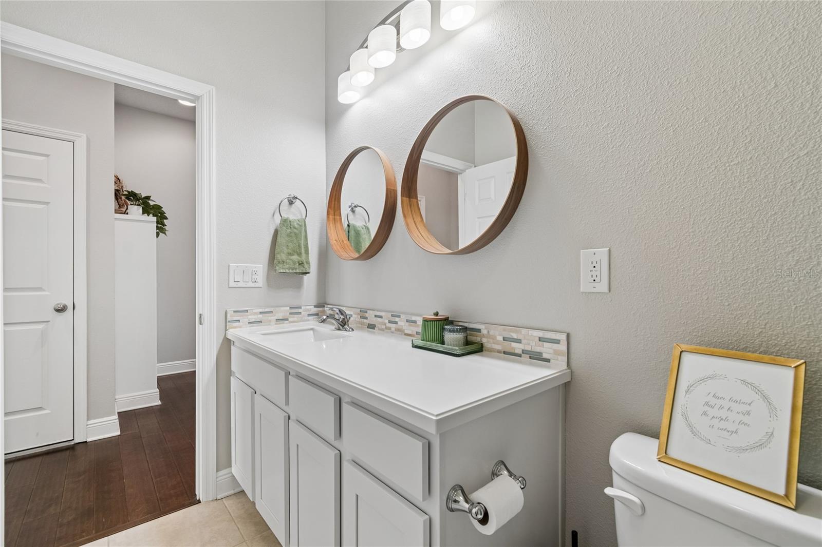 7223 Hourglass Dr Property Photo 22