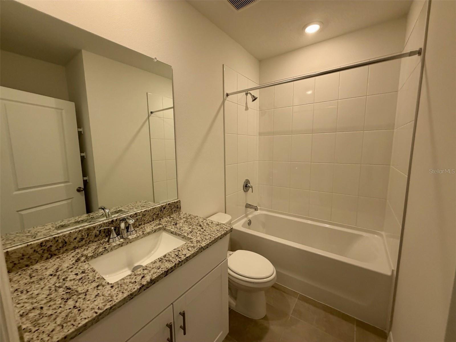 1483 Brekey Way Property Photo 11