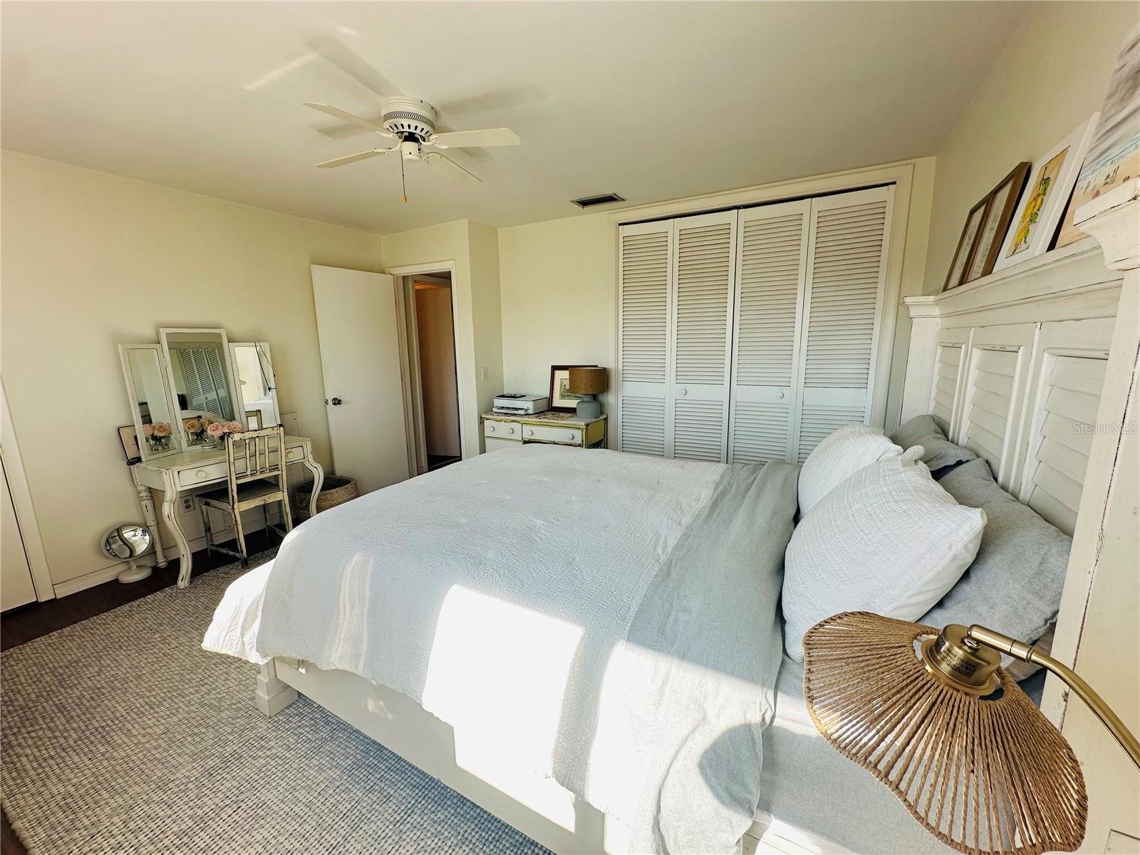 1221 Drew St #d9 Property Photo 7