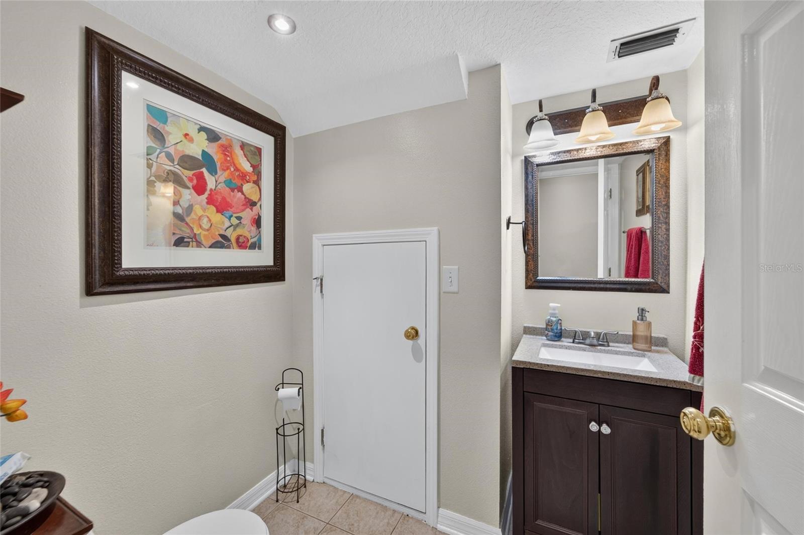 10818 Brickside Ct Property Photo 7