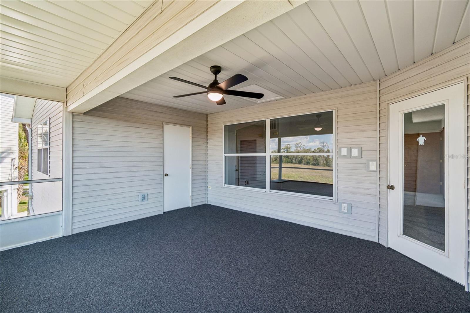 5247 Tropical Pt Property Photo 56