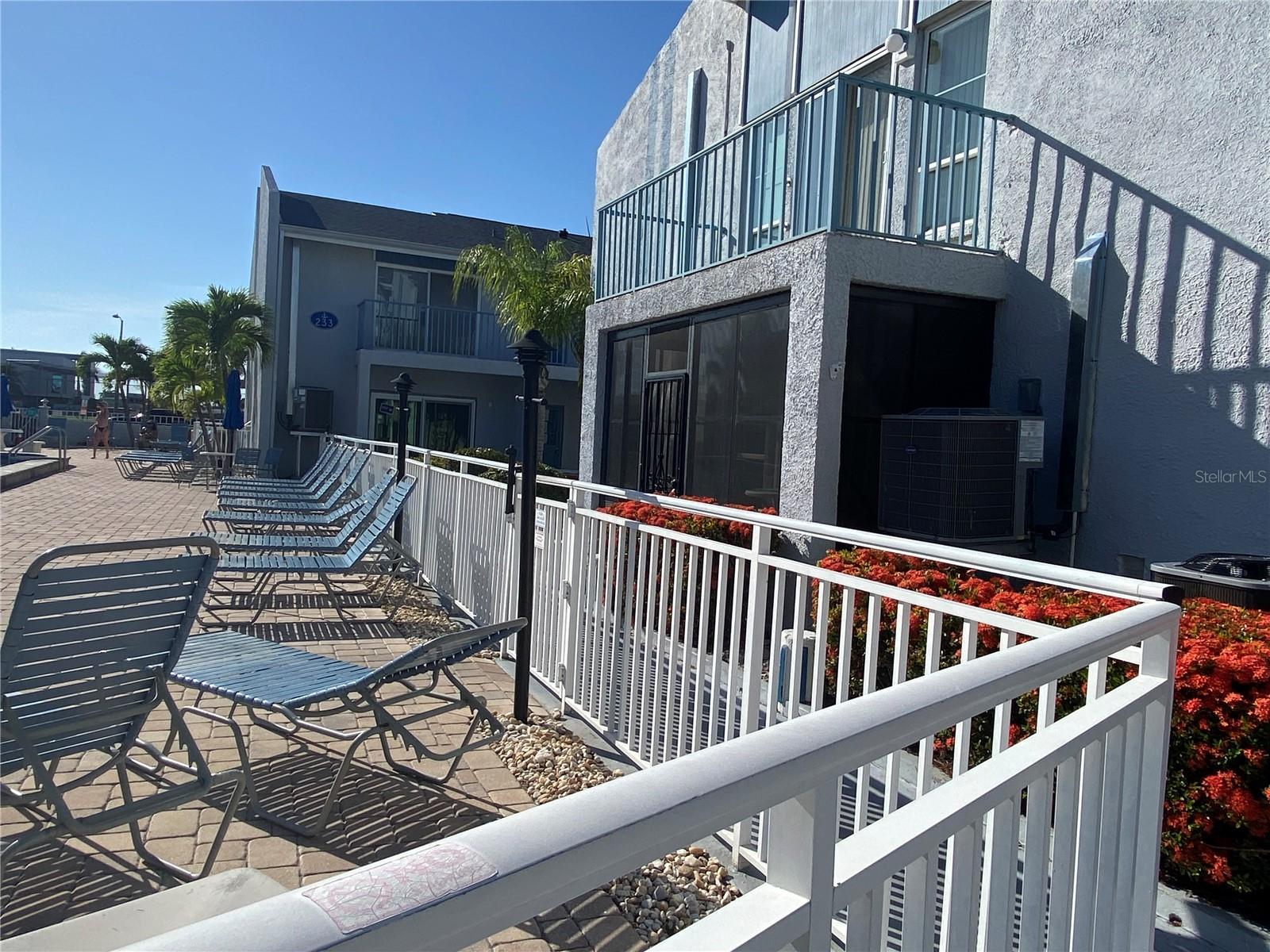 230 Medallion Blvd #d Property Photo 21