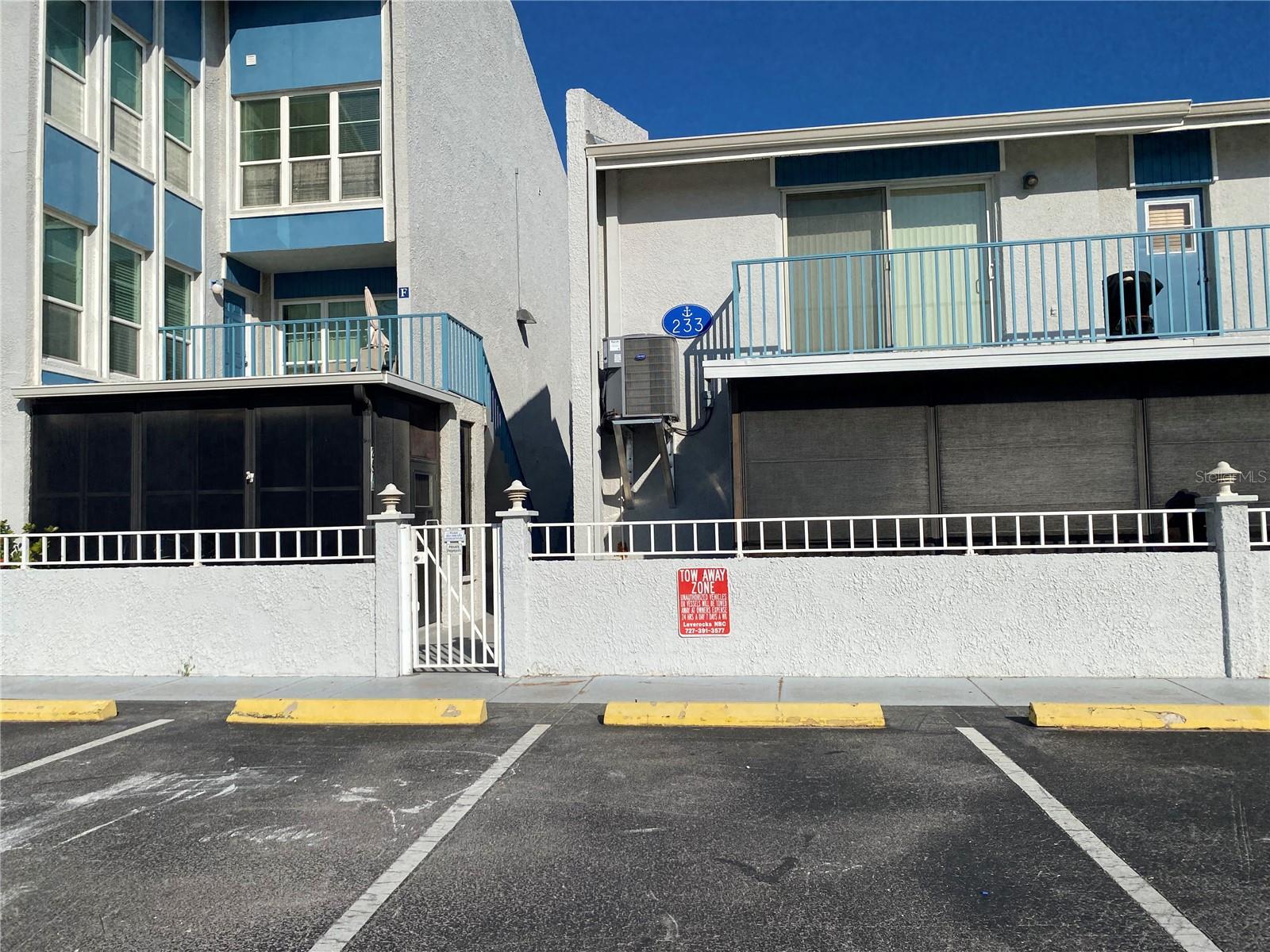 230 Medallion Blvd #d Property Photo 26