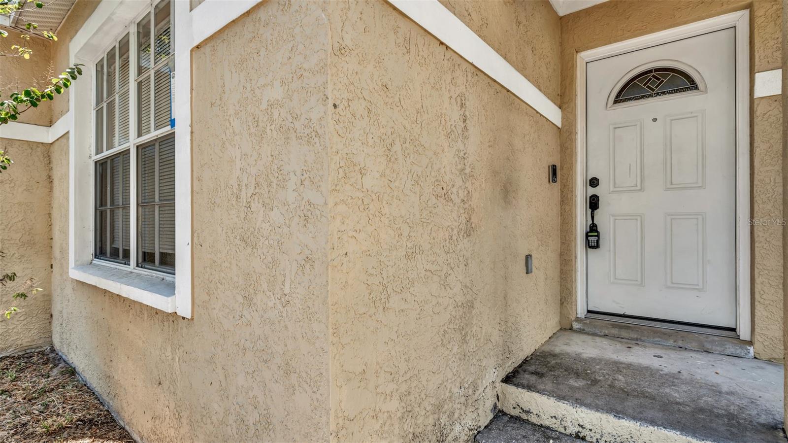 2610 E Lake Ave Property Photo 5