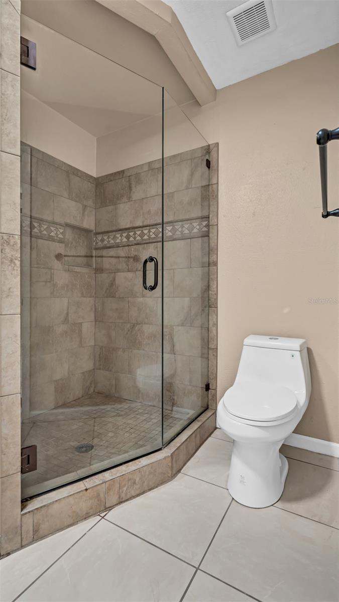 2610 E Lake Ave Property Photo 21
